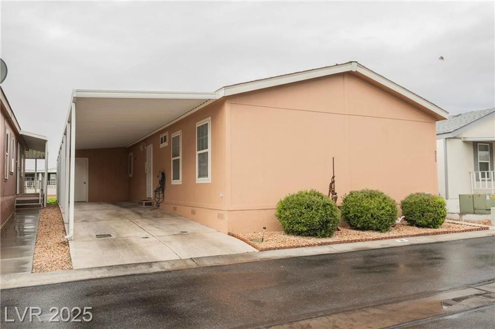 Property Slideshow image 2 of 43 | 311 inverness ave, Pahrump, NV, 89048