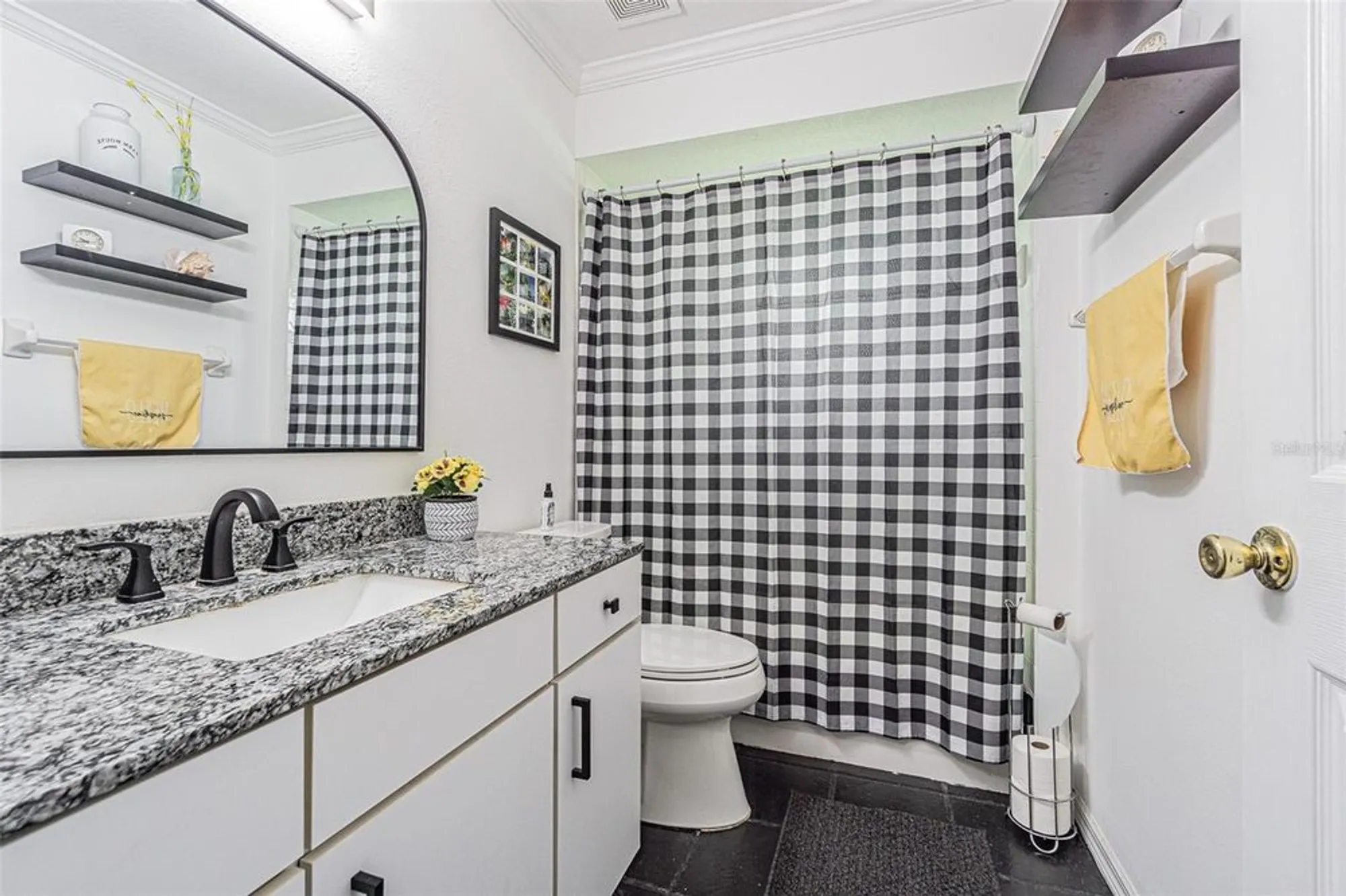 Property Slideshow image 26 of 100 | 10736 hock ln, San Antonio, FL, 33576