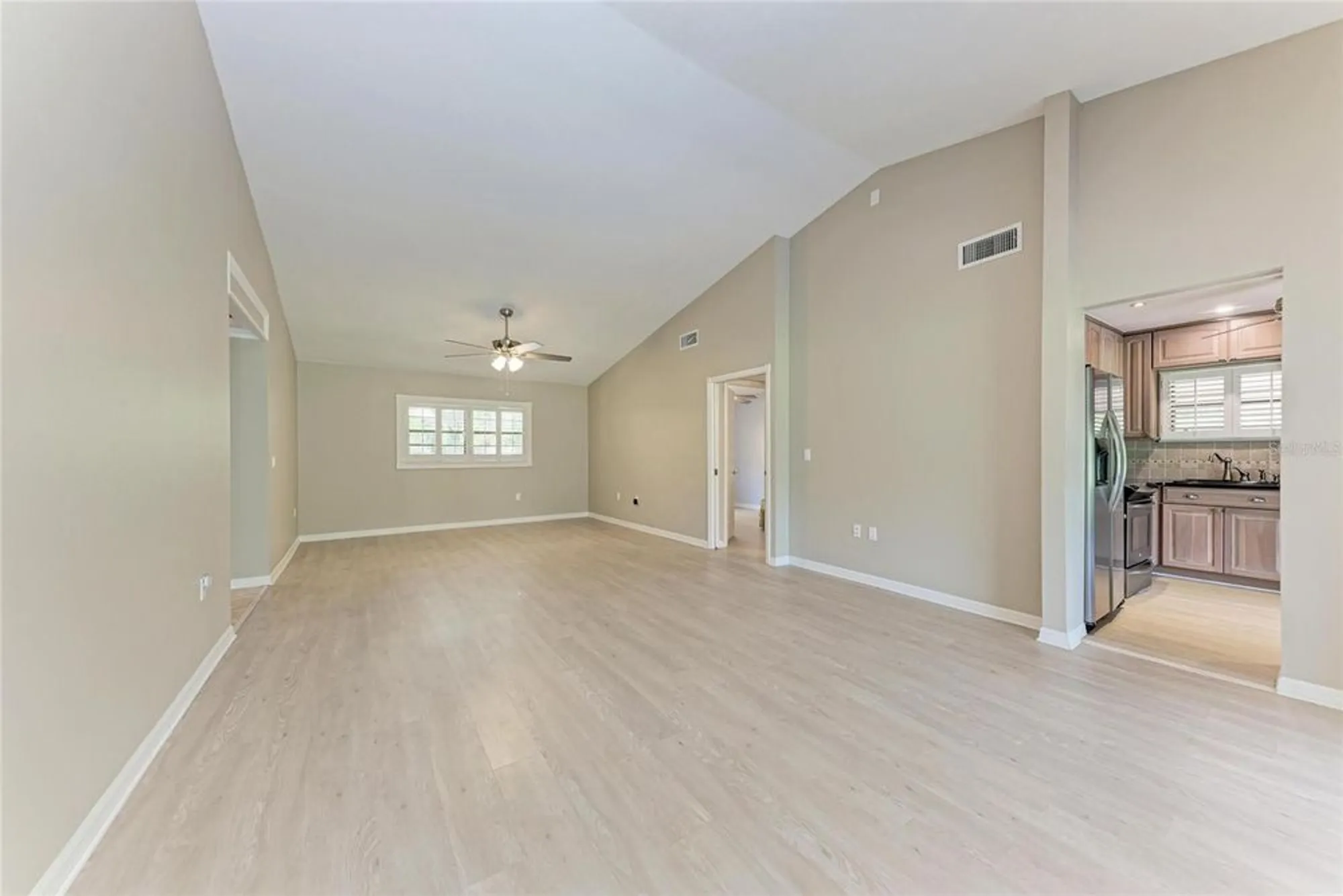 Property Slideshow image 25 of 59 | 4644 red maple rd 1303, Bradenton, FL, 34210