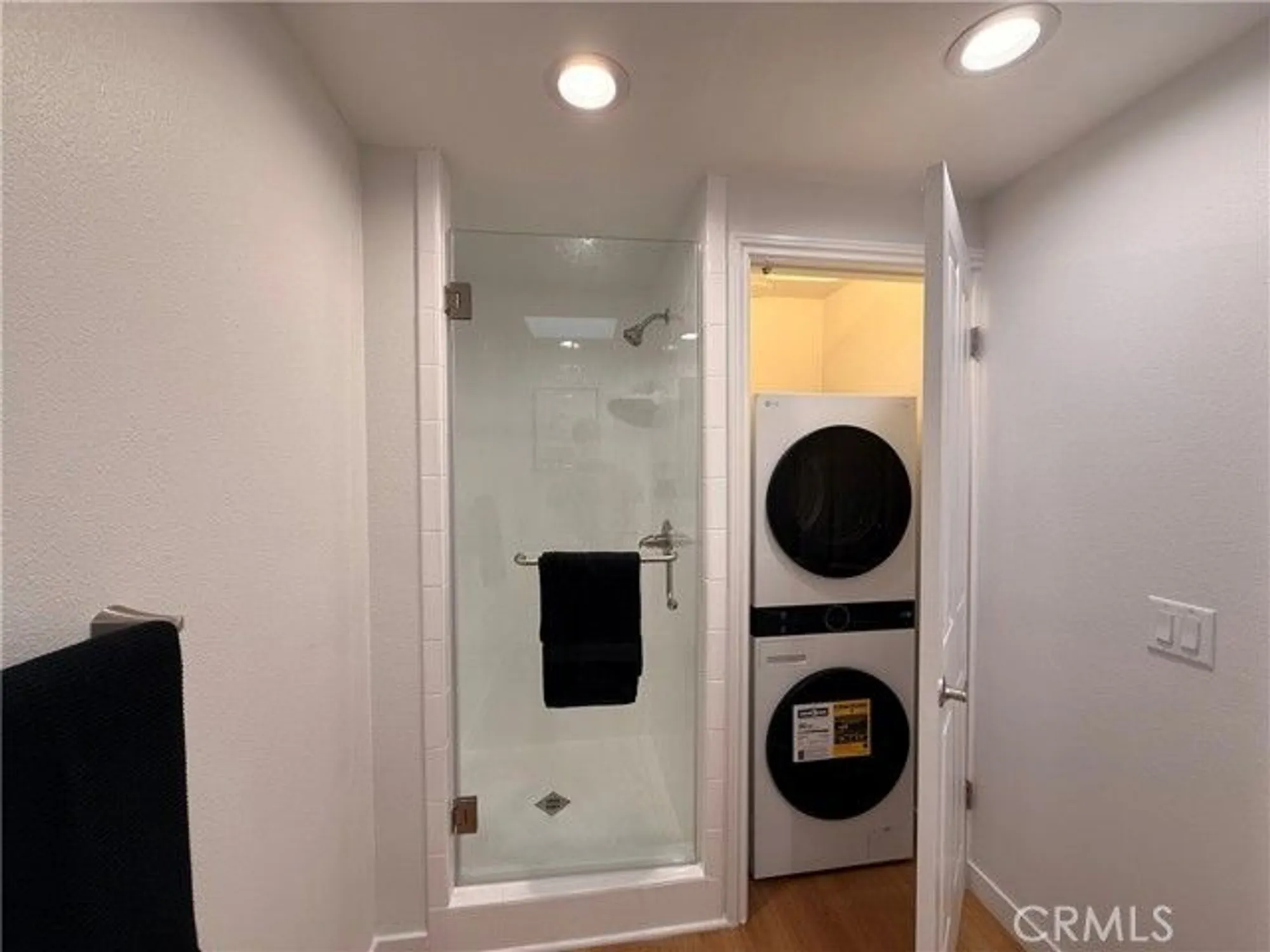 Property Slideshow image 21 of 39 | 1921 saint john rd apt 35c, Seal Beach, CA, 90740