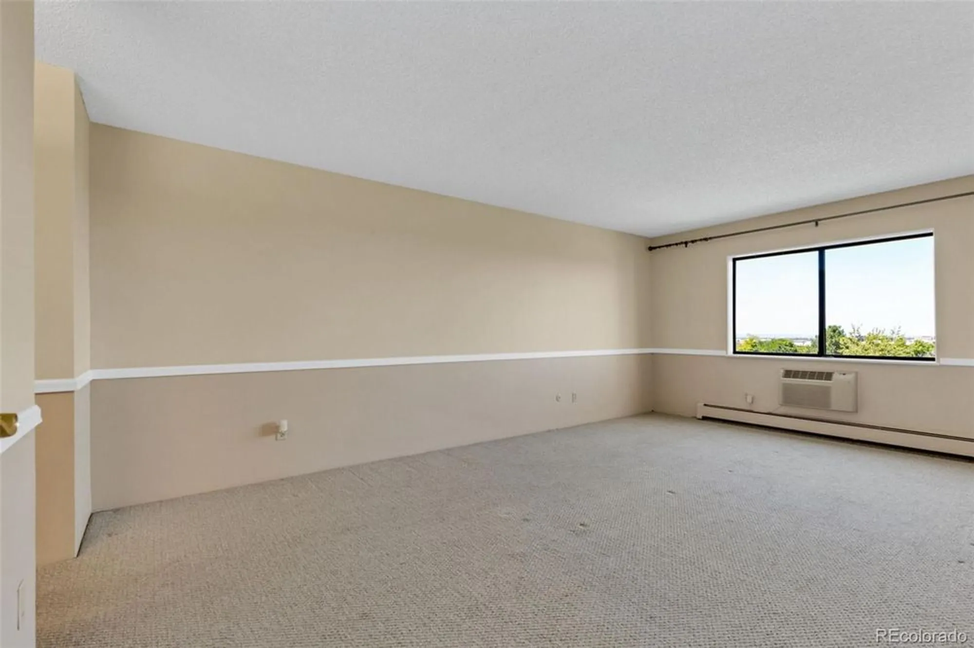 Property Slideshow image 26 of 50 | 14390 e marina dr apt 606, Aurora, CO, 80014