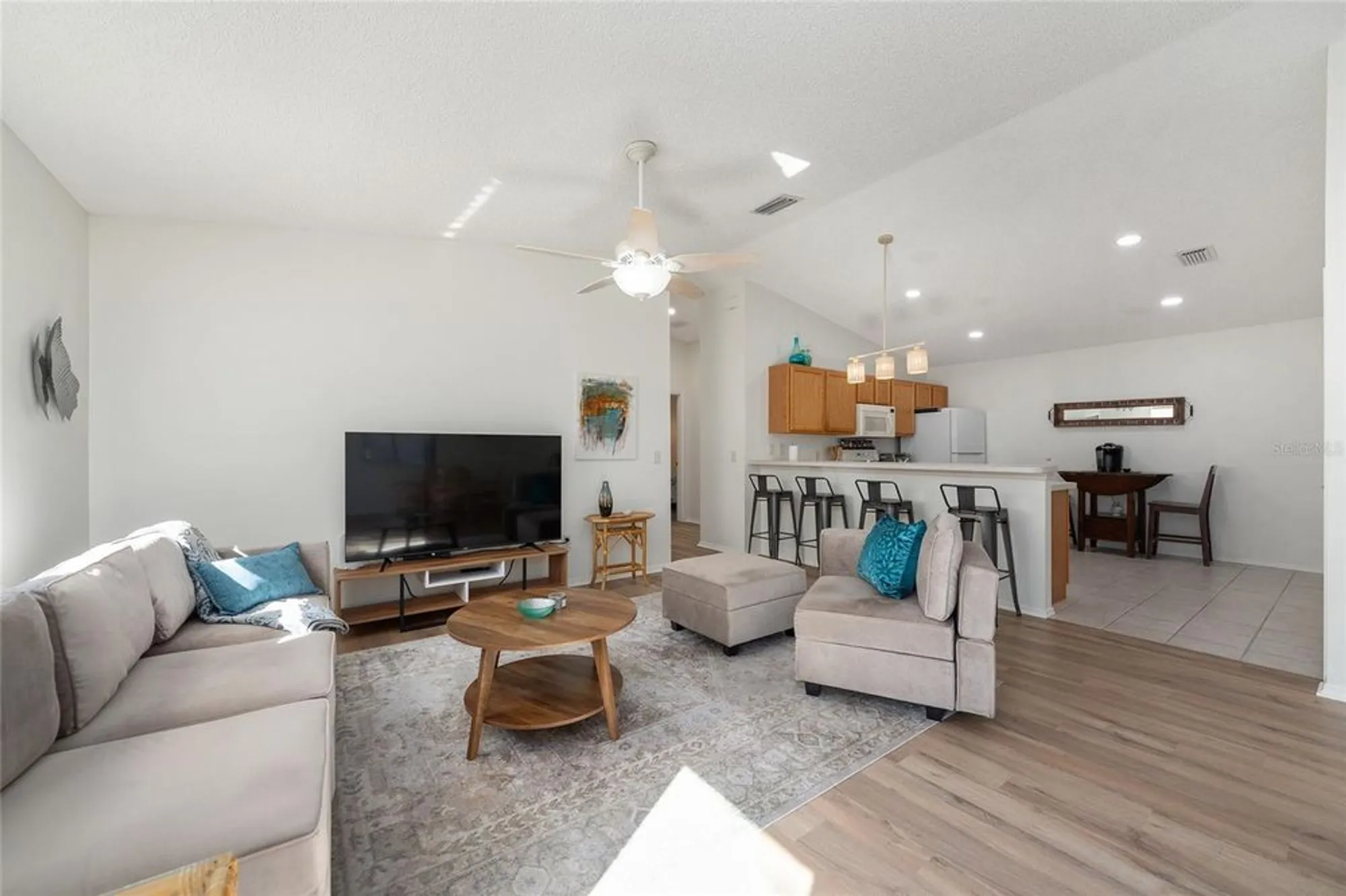 Property Slideshow image 13 of 34 | 16966 se 94th sunnybrook cir, The Villages, FL, 32162