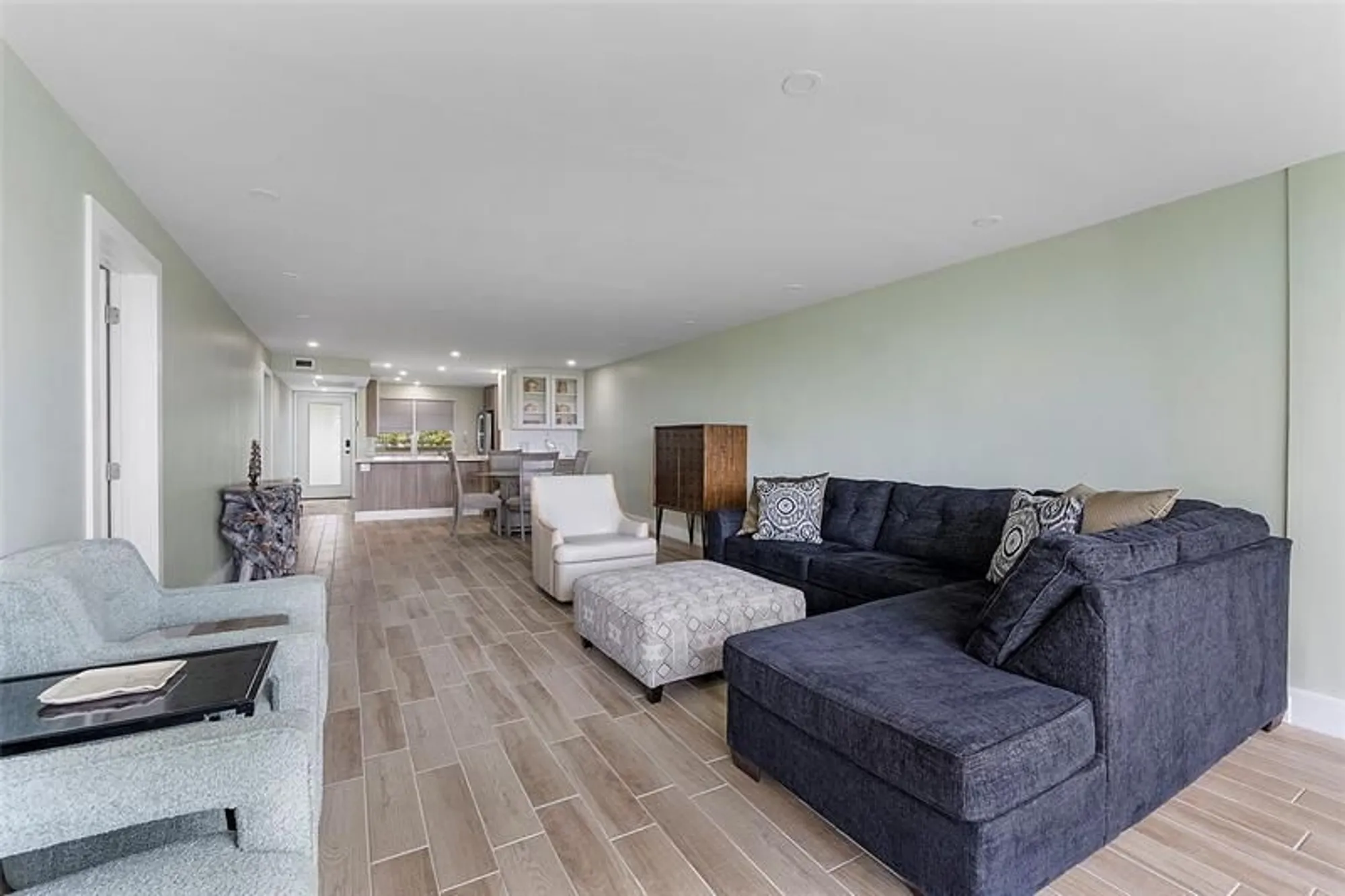 Property Slideshow image 17 of 34 | 3502 bimini ln b2, Coconut Creek, FL, 33066