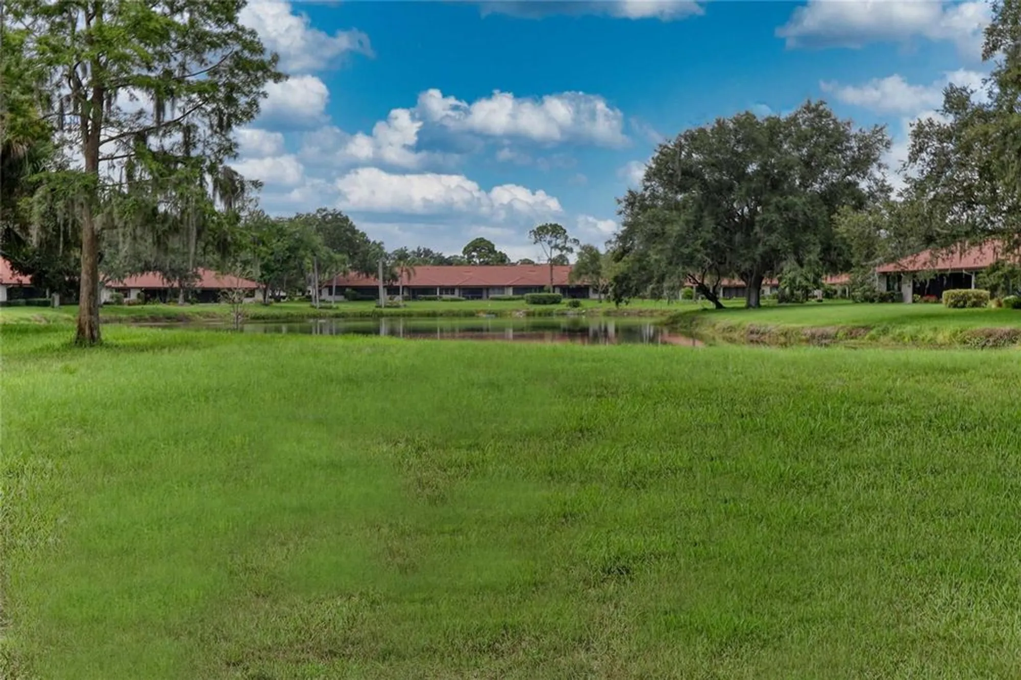 Property Slideshow image 53 of 77 | 7149 fairway bend cir, Sarasota, FL, 34243