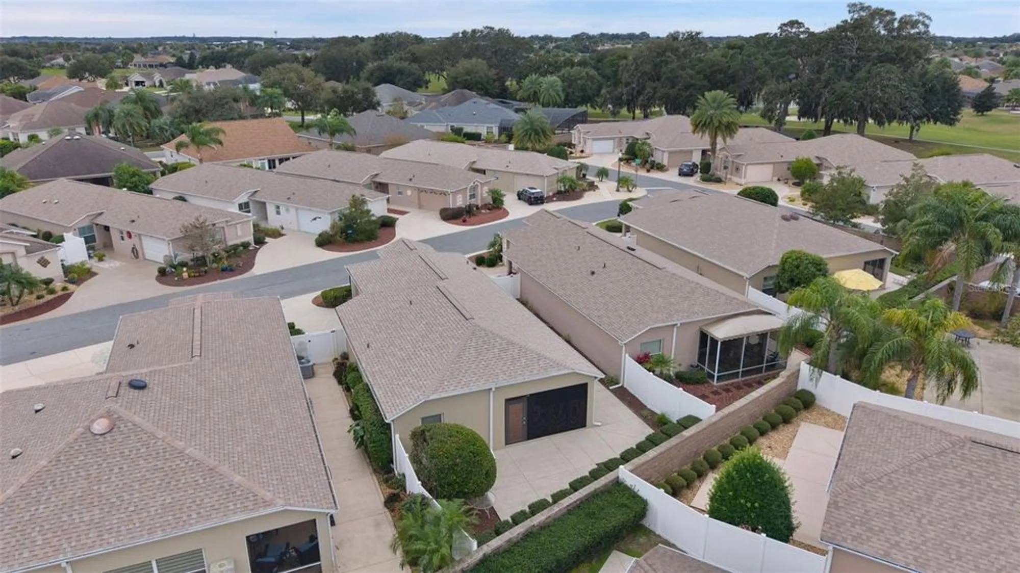 Property Slideshow image 39 of 50 | 2019 altamonte way, The Villages, FL, 32162