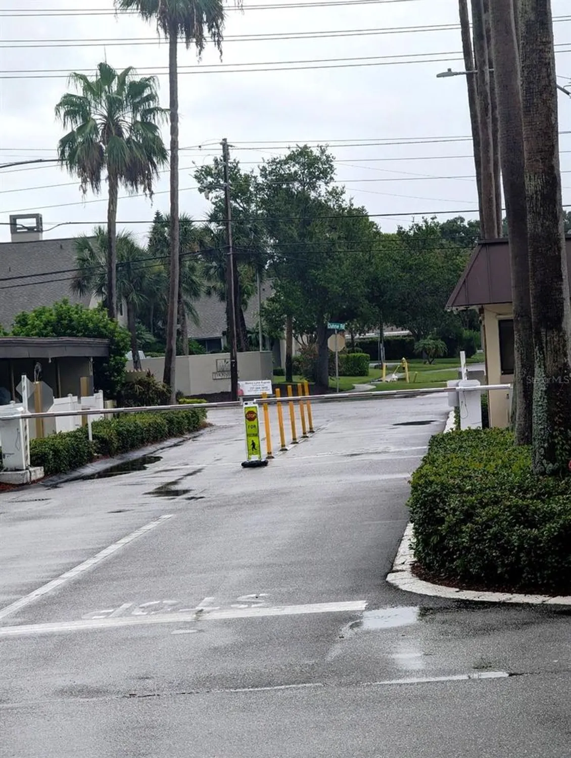 Property Slideshow image 60 of 61 | 4725 cove cir apt 908, St Petersburg, FL, 33708