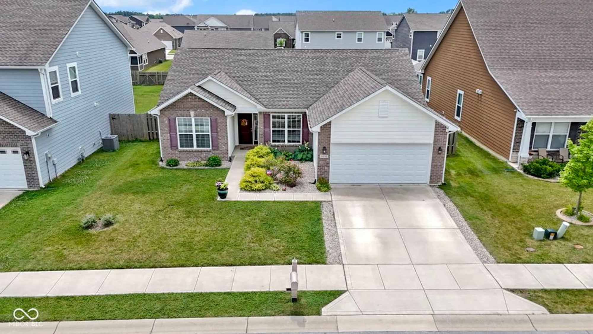 Property Slideshow image 61 of 64 | 9101 gordimer cir, Indianapolis, IN, 46239