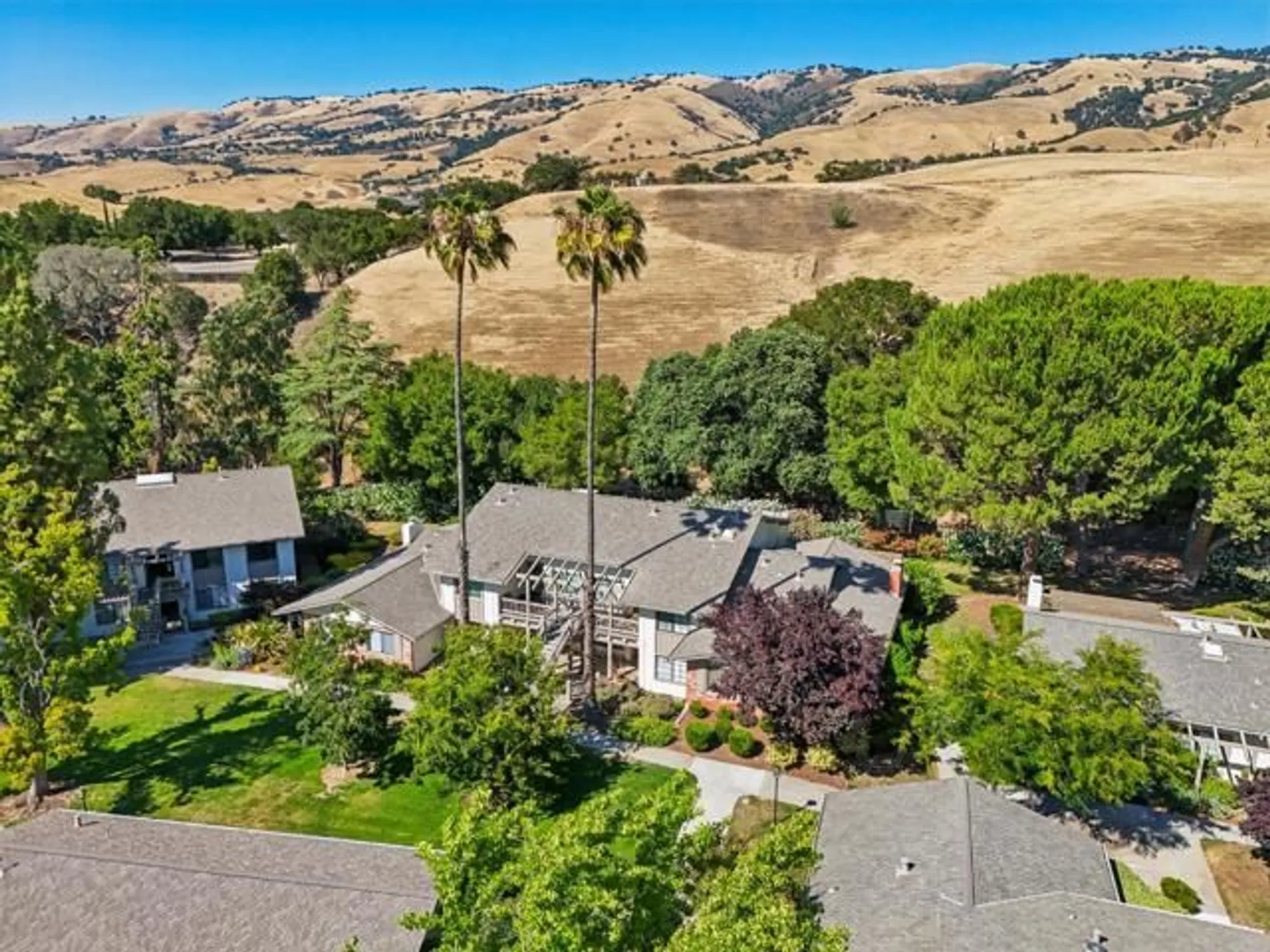 Property Slideshow image 35 of 45 | 5286 cribari hts, San Jose, CA, 95135