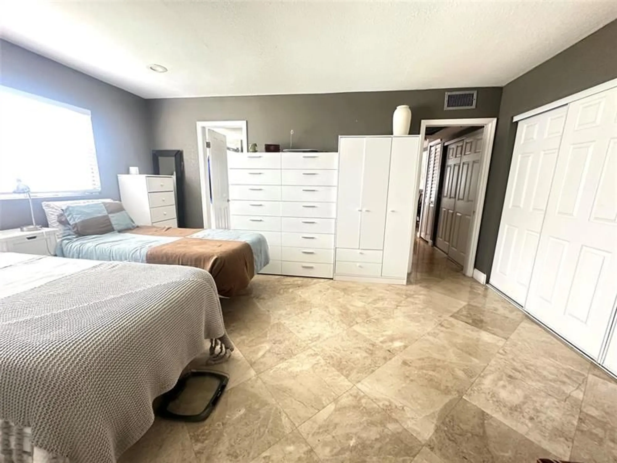 Property Slideshow image 11 of 59 | 525 tilford x # 525, Deerfield Beach, FL, 33442