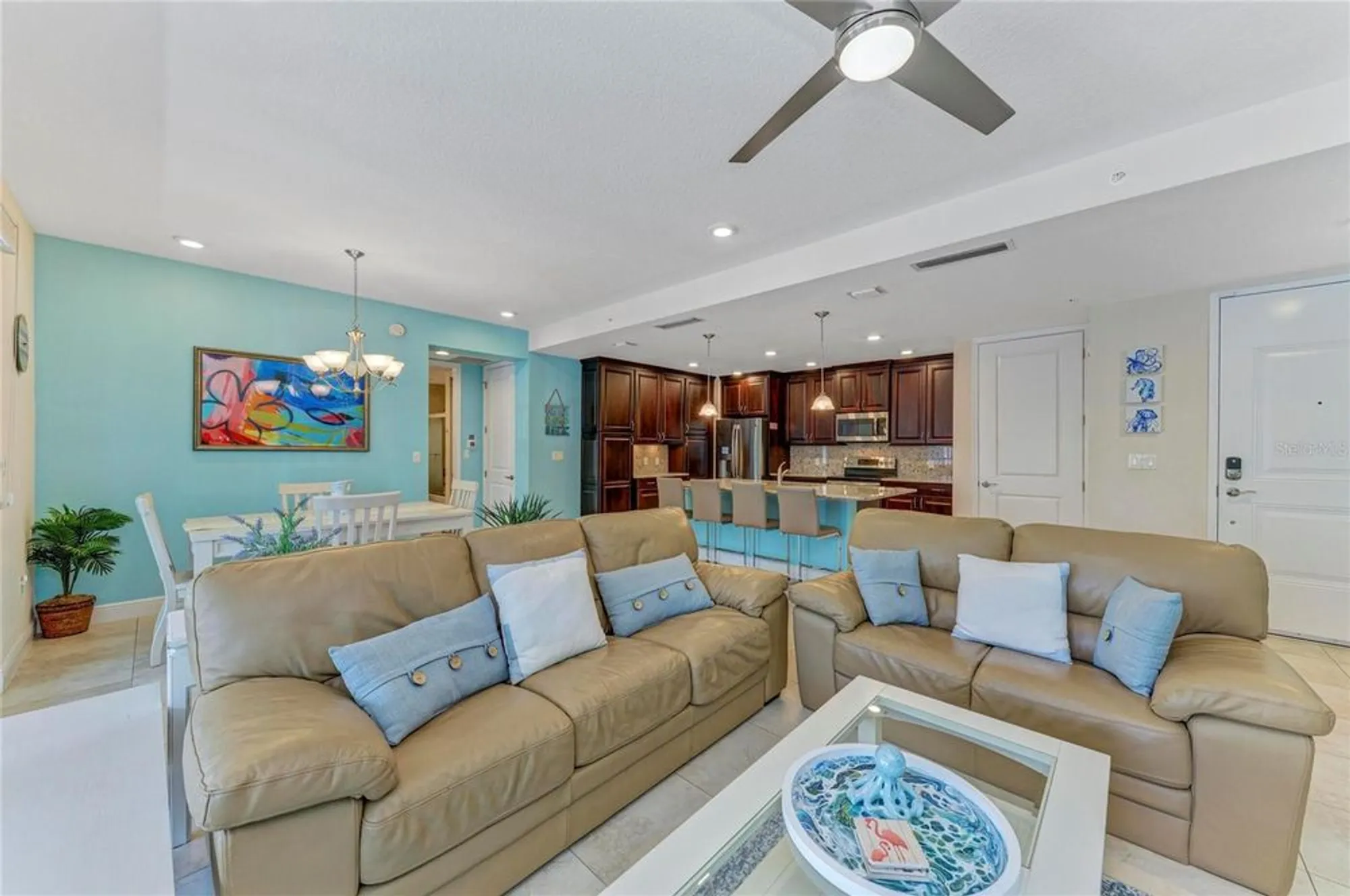 Property Slideshow image 16 of 100 | 391 aruba cir unit 101, Bradenton, FL, 34209