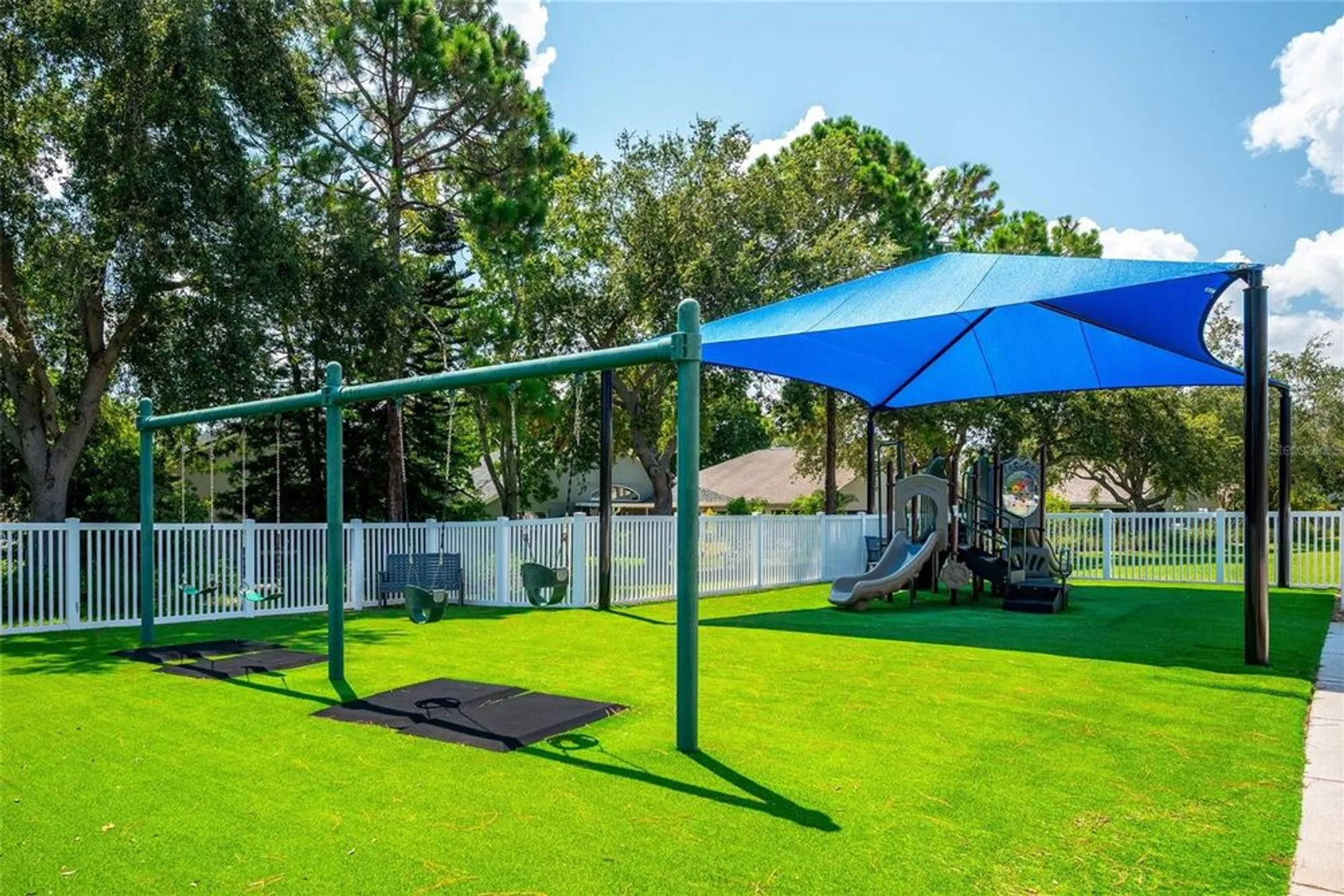 Property Slideshow image 34 of 35 | 2926 walnut grove ct, Holiday, FL, 34691