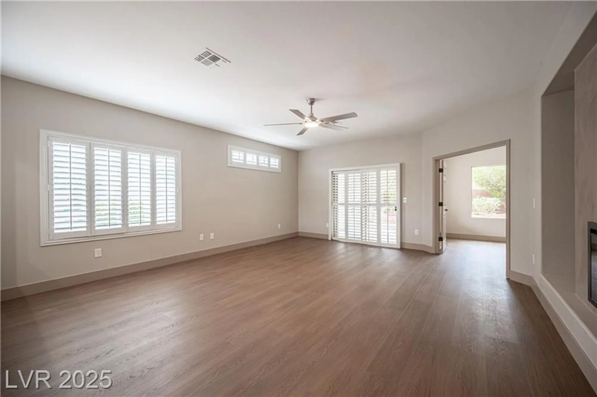 Property Slideshow image 8 of 27 | 1977 high mesa dr, Henderson, NV, 89012