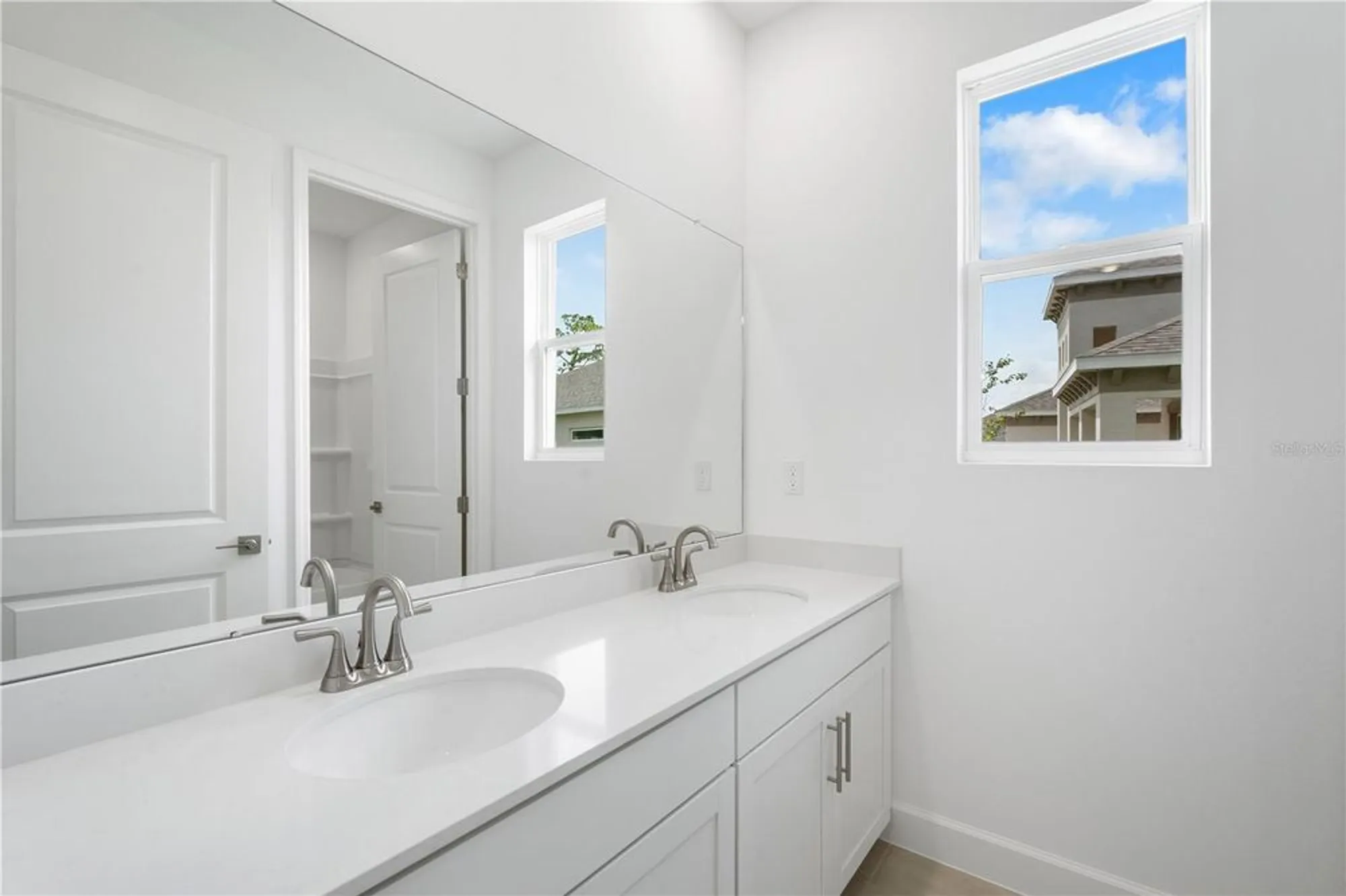 Property Slideshow image 28 of 48 | 9005 players dr, Weeki Wachee, FL, 34613