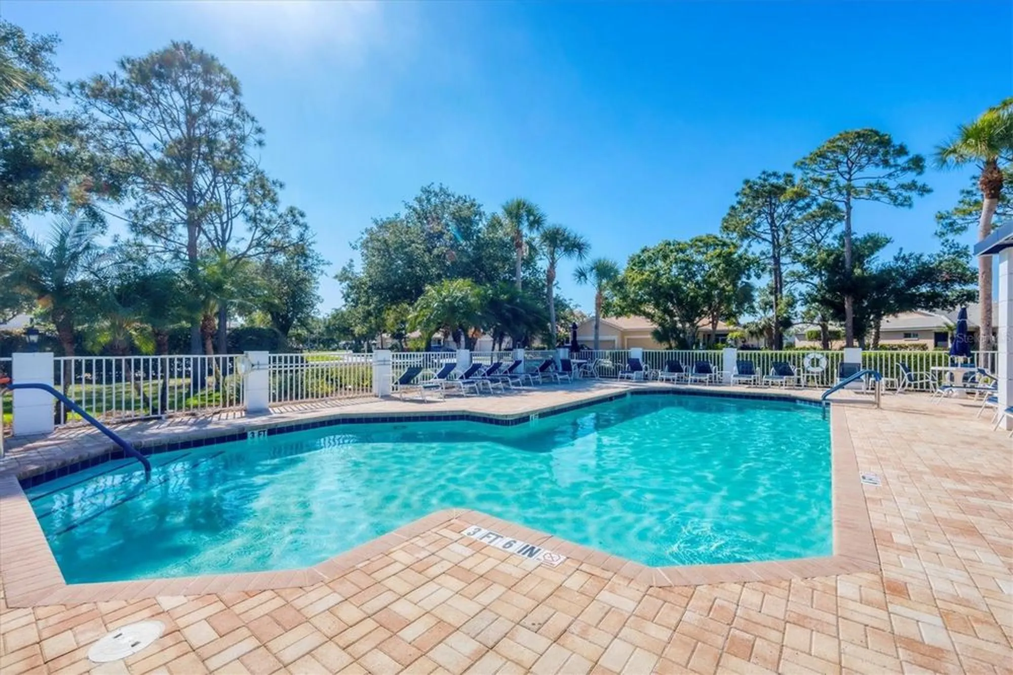 Property Slideshow image 29 of 44 | 914 barclay ct, Venice, FL, 34293