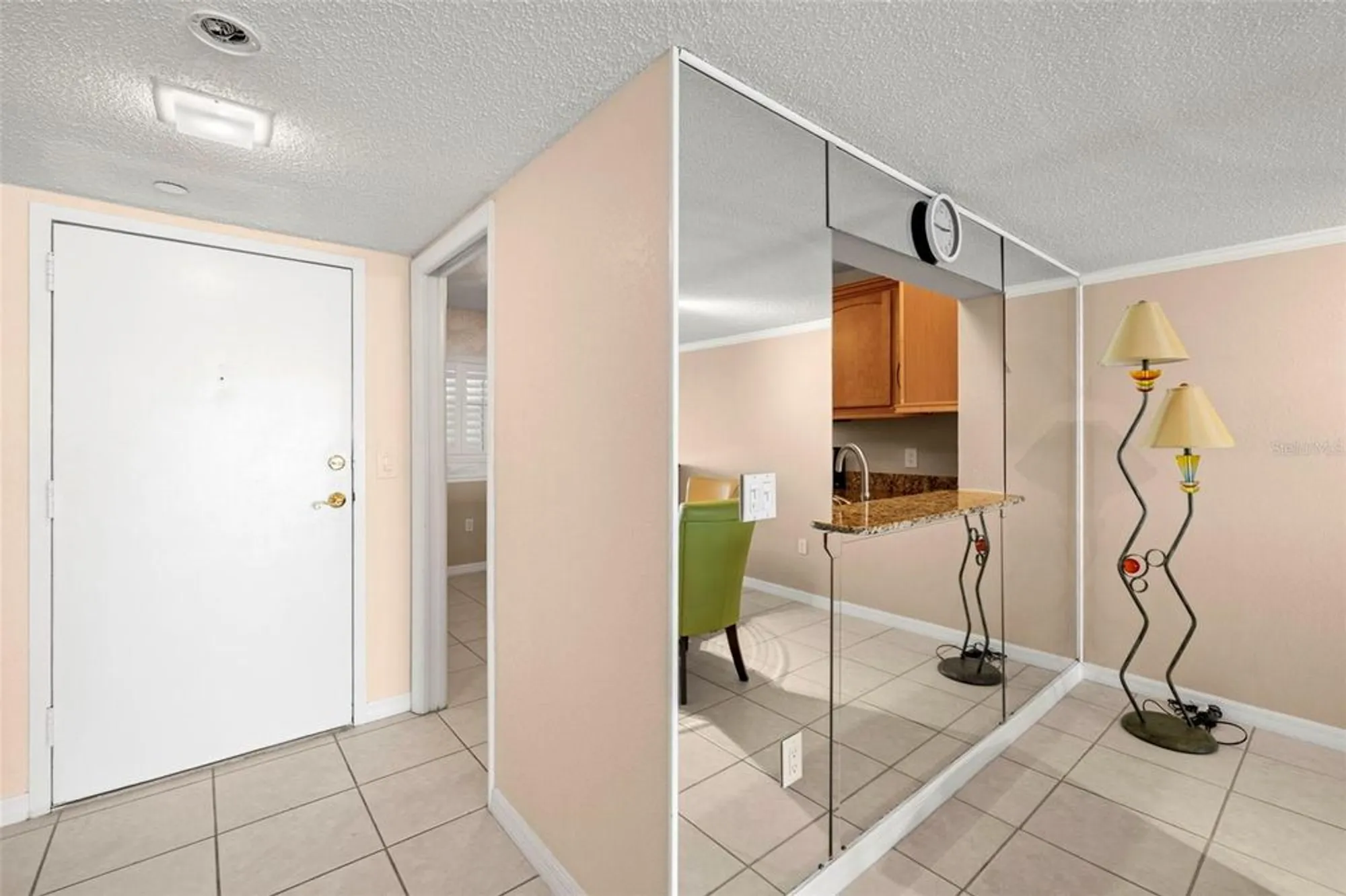 Property Slideshow image 7 of 40 | 7300 sun island dr 605, South Pasadena, FL, 33707