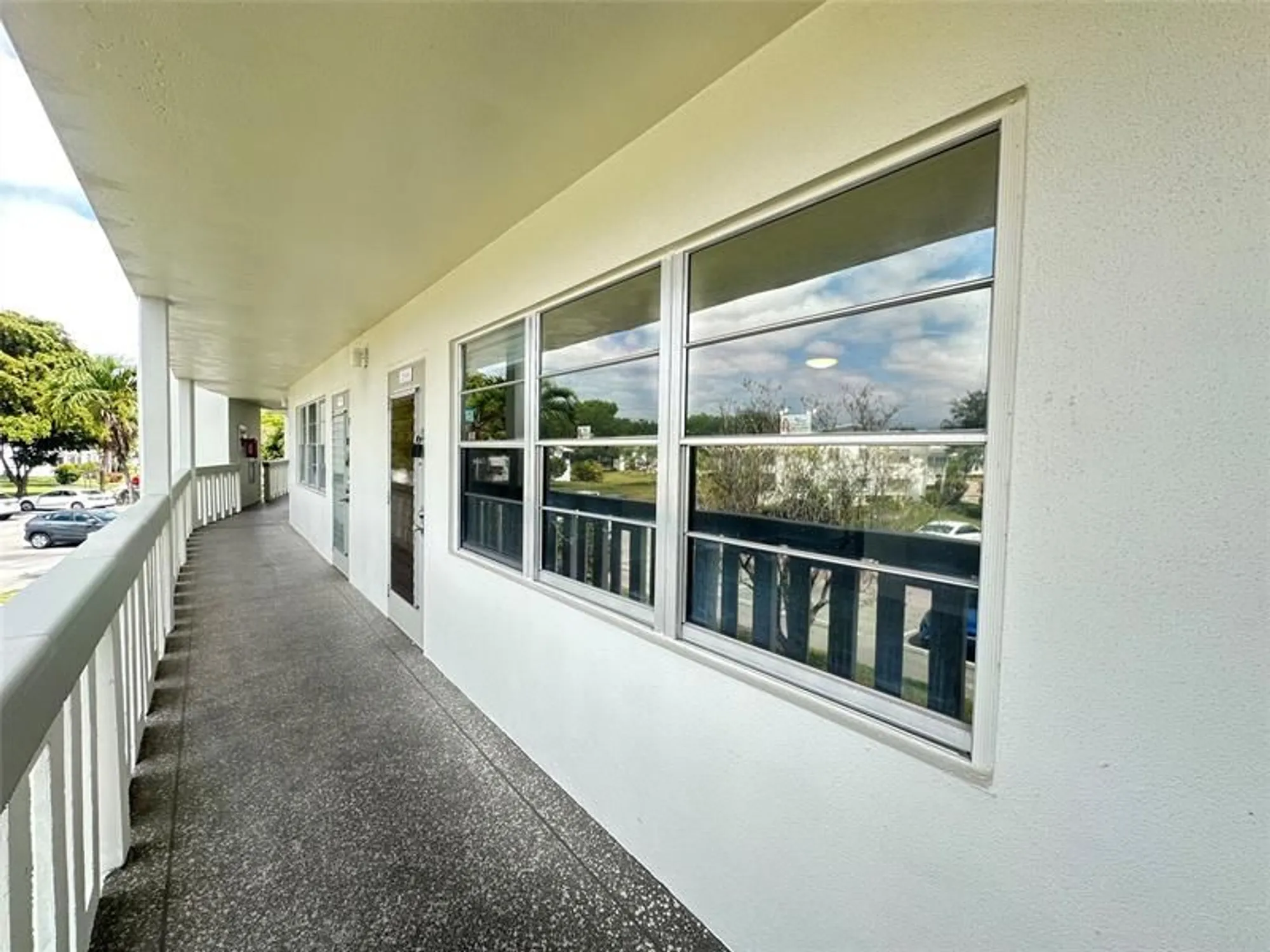 Property Slideshow image 23 of 66 | 2048 newport n # 2048, Deerfield Beach, FL, 33442