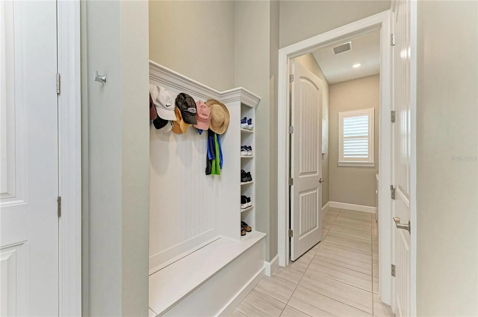 Property Slideshow image 52 of 85 | 17631 colebrook cir, Lakewood Ranch, FL, 34202