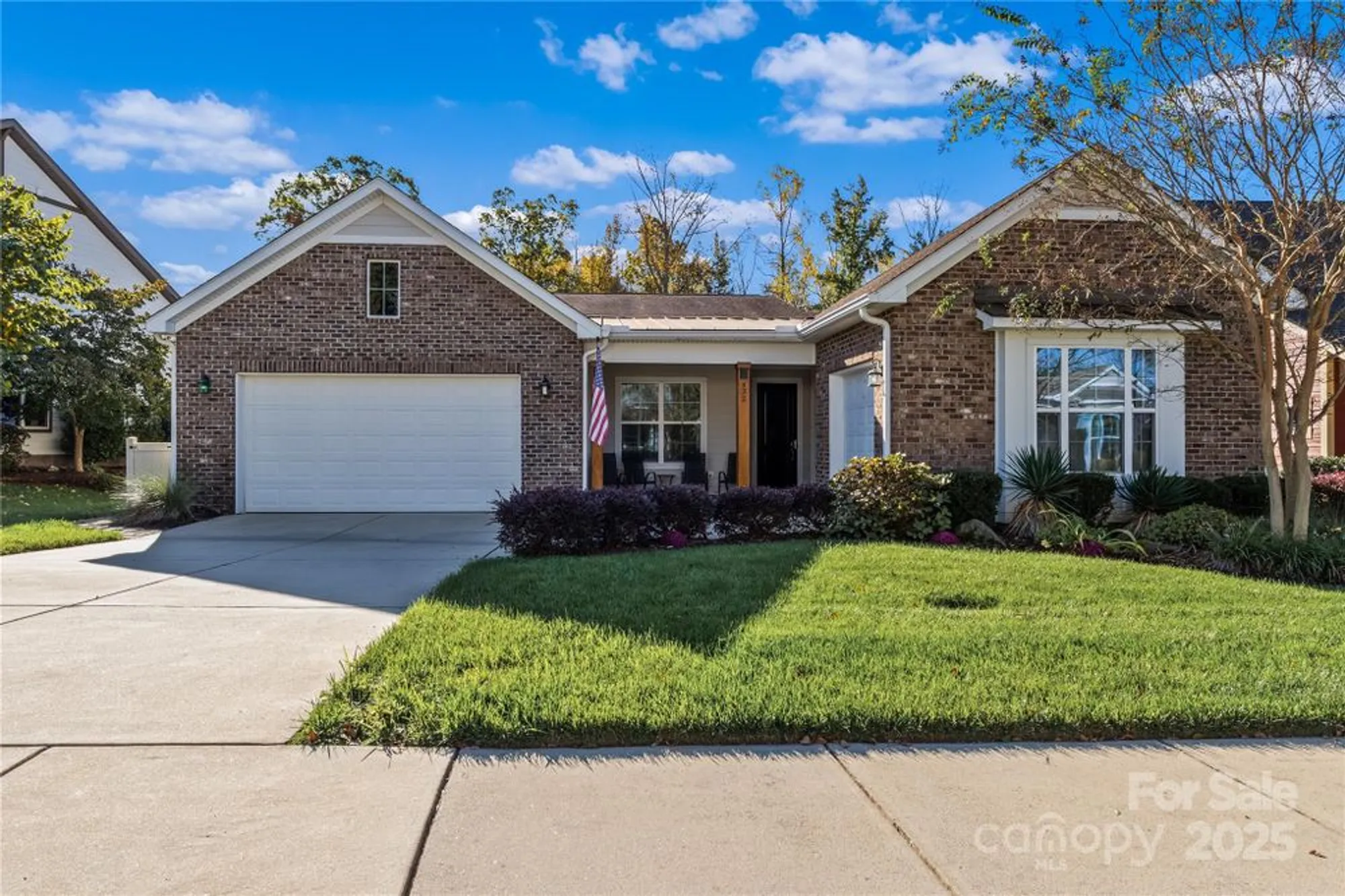 Property Slideshow image 1 of 23 | 432 granite lake ct, Denver, NC, 28037