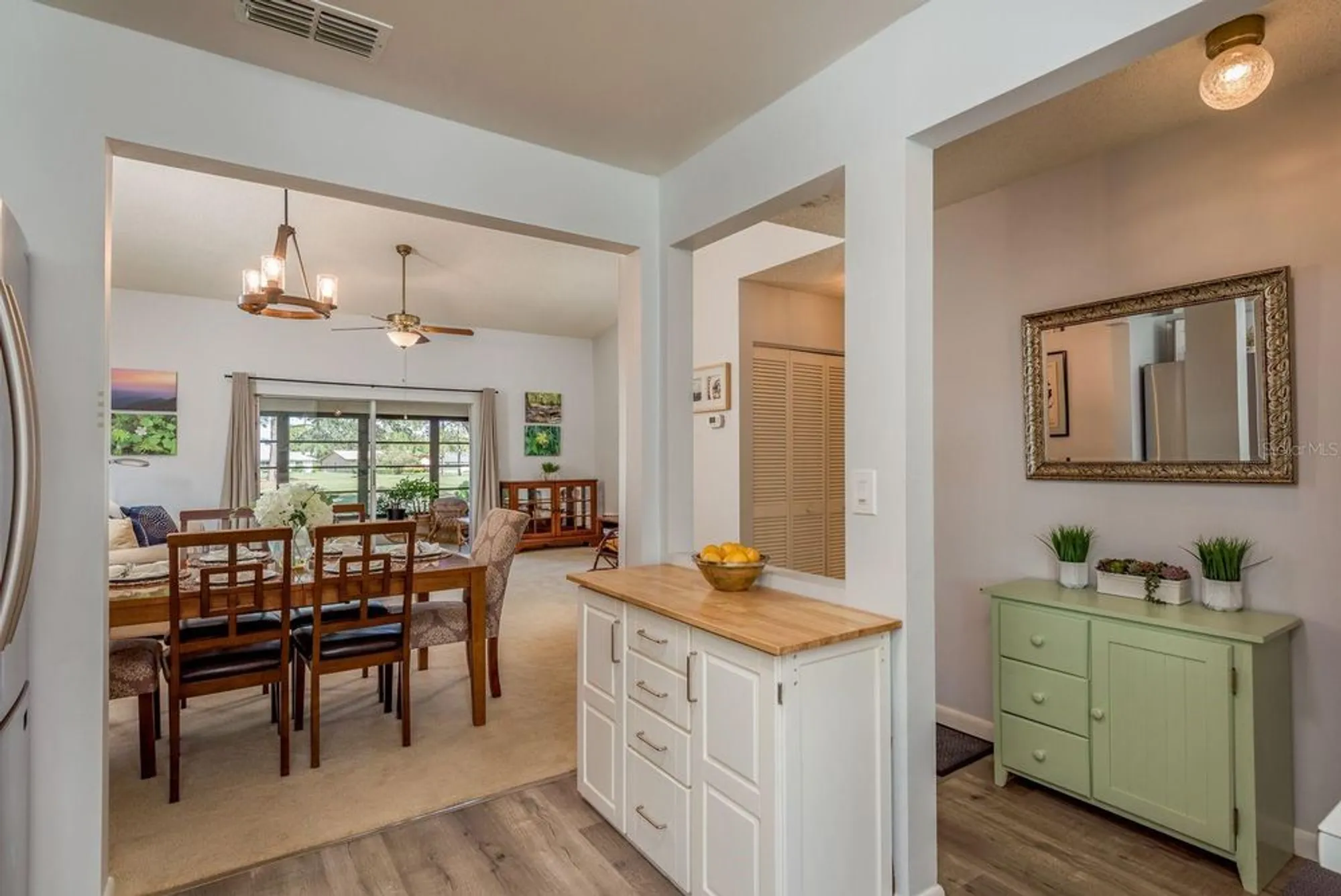 Property Slideshow image 19 of 62 | 1109 tartan dr c, Palm Harbor, FL, 34684