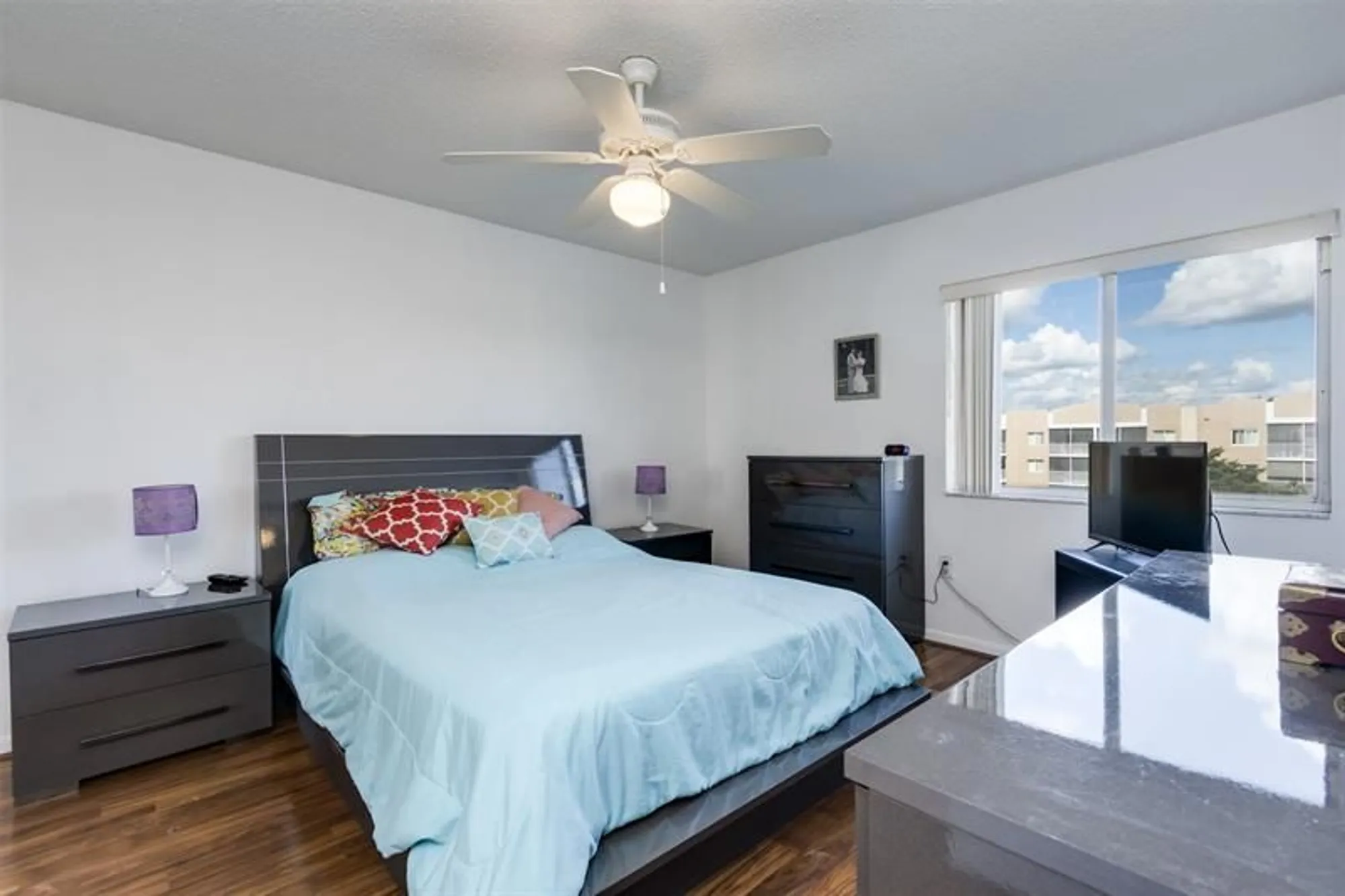 Property Slideshow image 22 of 39 | 9537 weldon cir apt 404, Fort Lauderdale, FL, 33321