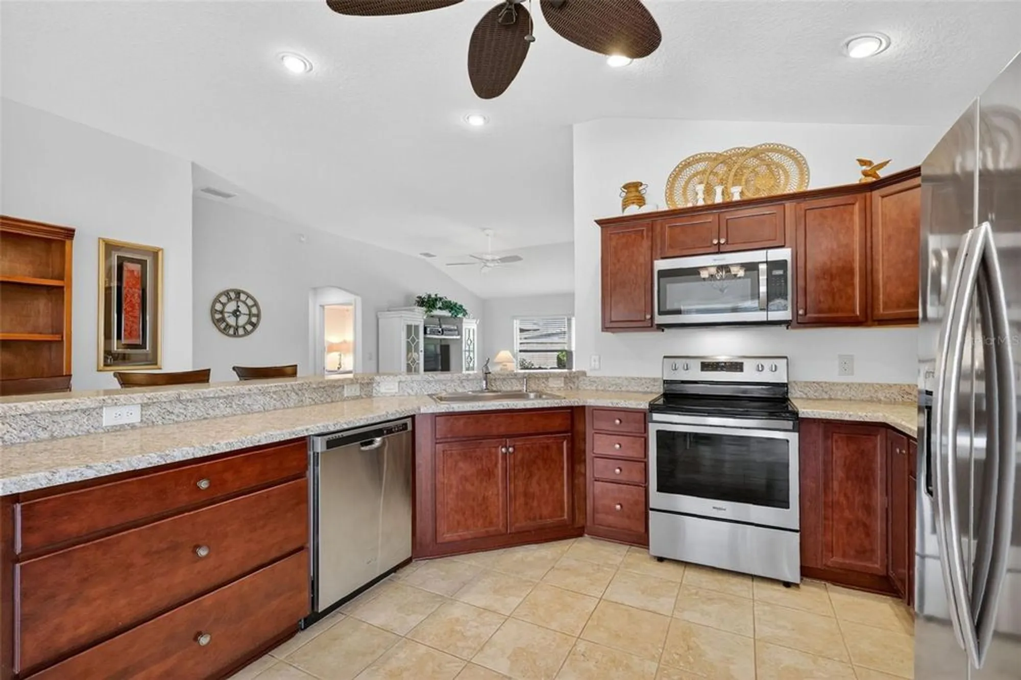 Property Slideshow image 7 of 53 | 7399 se 169th cote loop, The Villages, FL, 32162