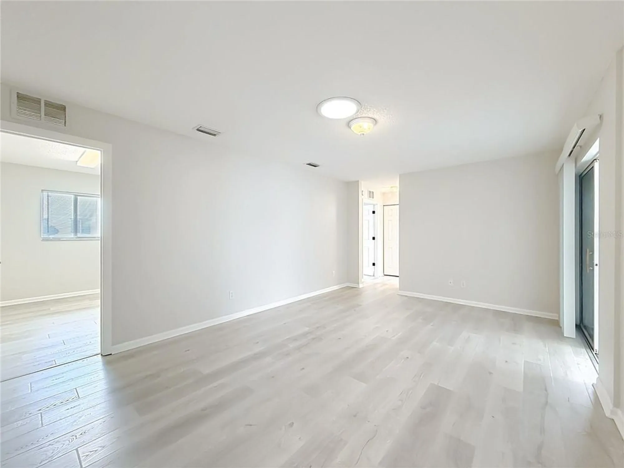 Property Slideshow image 12 of 40 | 2051 nw 50th ave, Ocala, FL, 34482