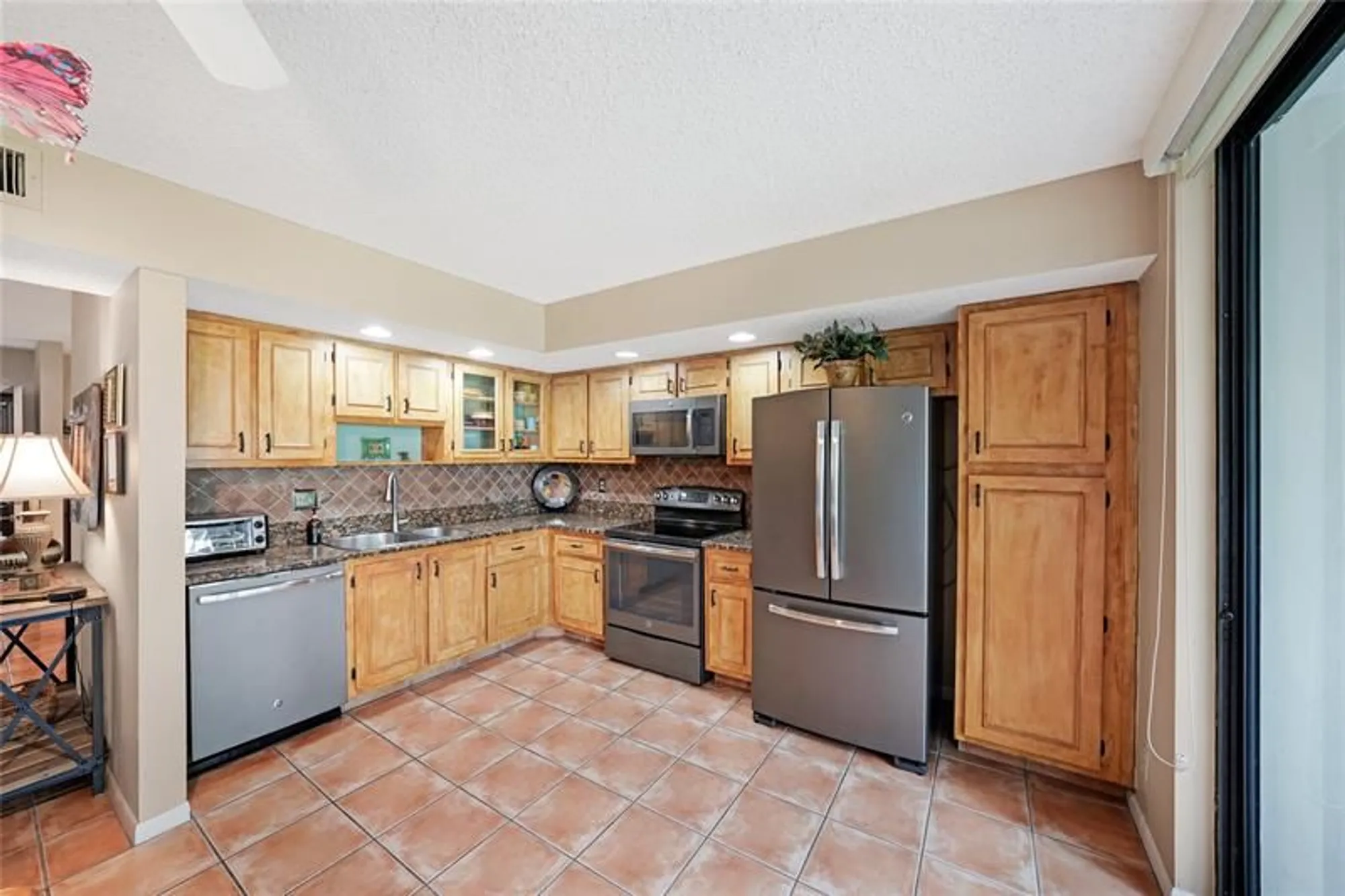 Property Slideshow image 11 of 47 | 5100 las verdes cir 114, Delray Beach, FL, 33484