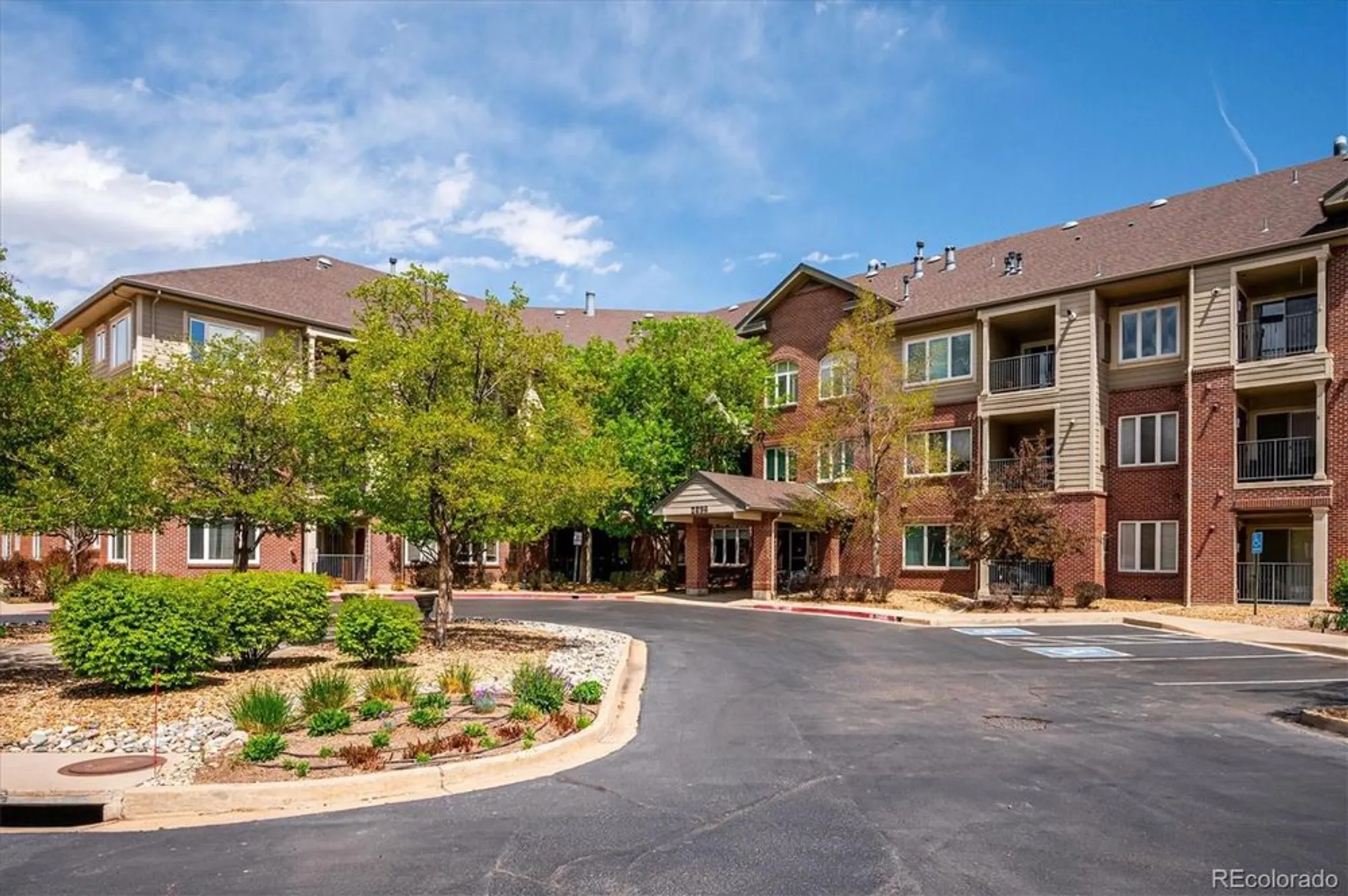 2896 W RIVERWALK CIR A304, LITTLETON, CO 80123 | Centennial at ...