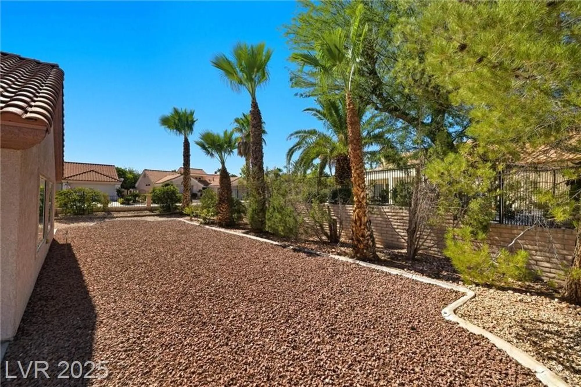 Property Slideshow image 53 of 66 | 3001 merimar dr, Las Vegas, NV, 89134