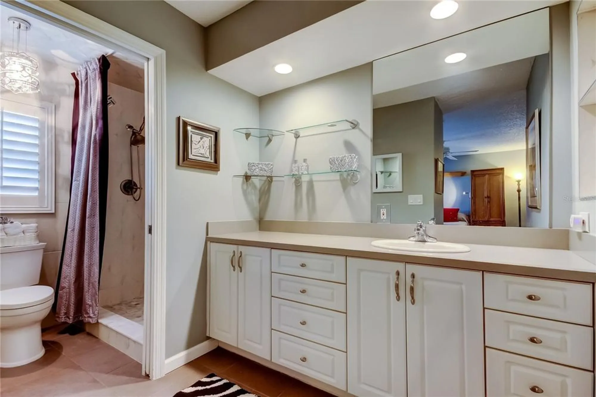 Property Slideshow image 39 of 77 | 329 club manor dr, Sun City Center, FL, 33573