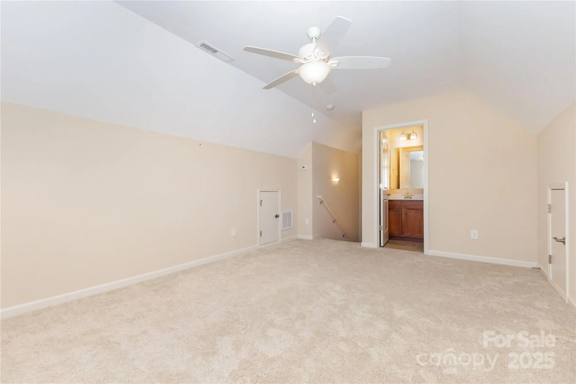 Property Slideshow image 25 of 47 | 24604 blue heron cir, Lancaster, SC, 29720