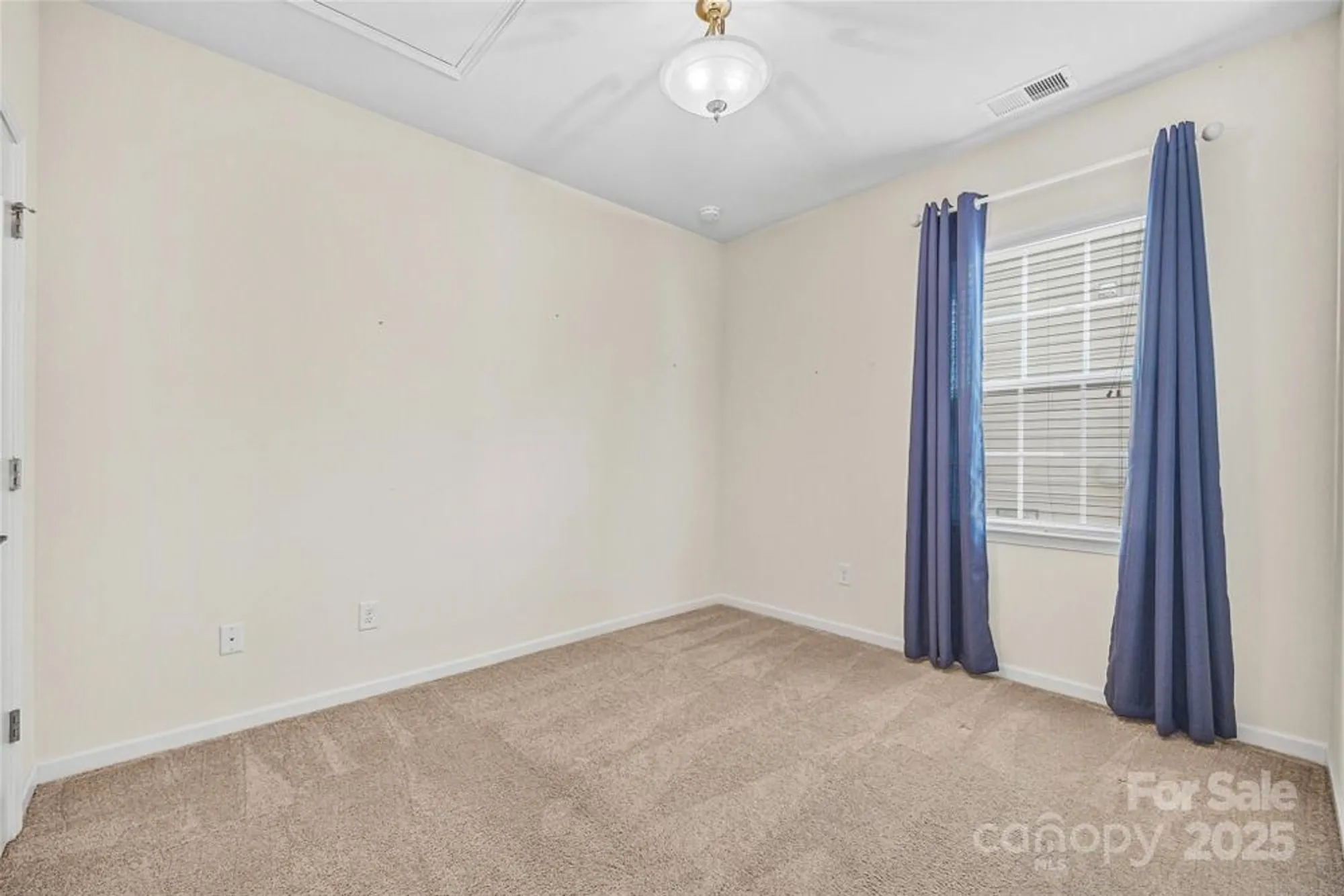 Property Slideshow image 8 of 38 | 4201 perth rd, Fort Mill, SC, 29707