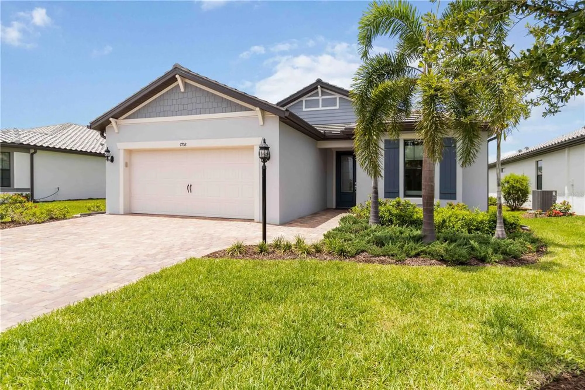 Property Slideshow image 2 of 79 | 7758 summerland cv, Bradenton, FL, 34202