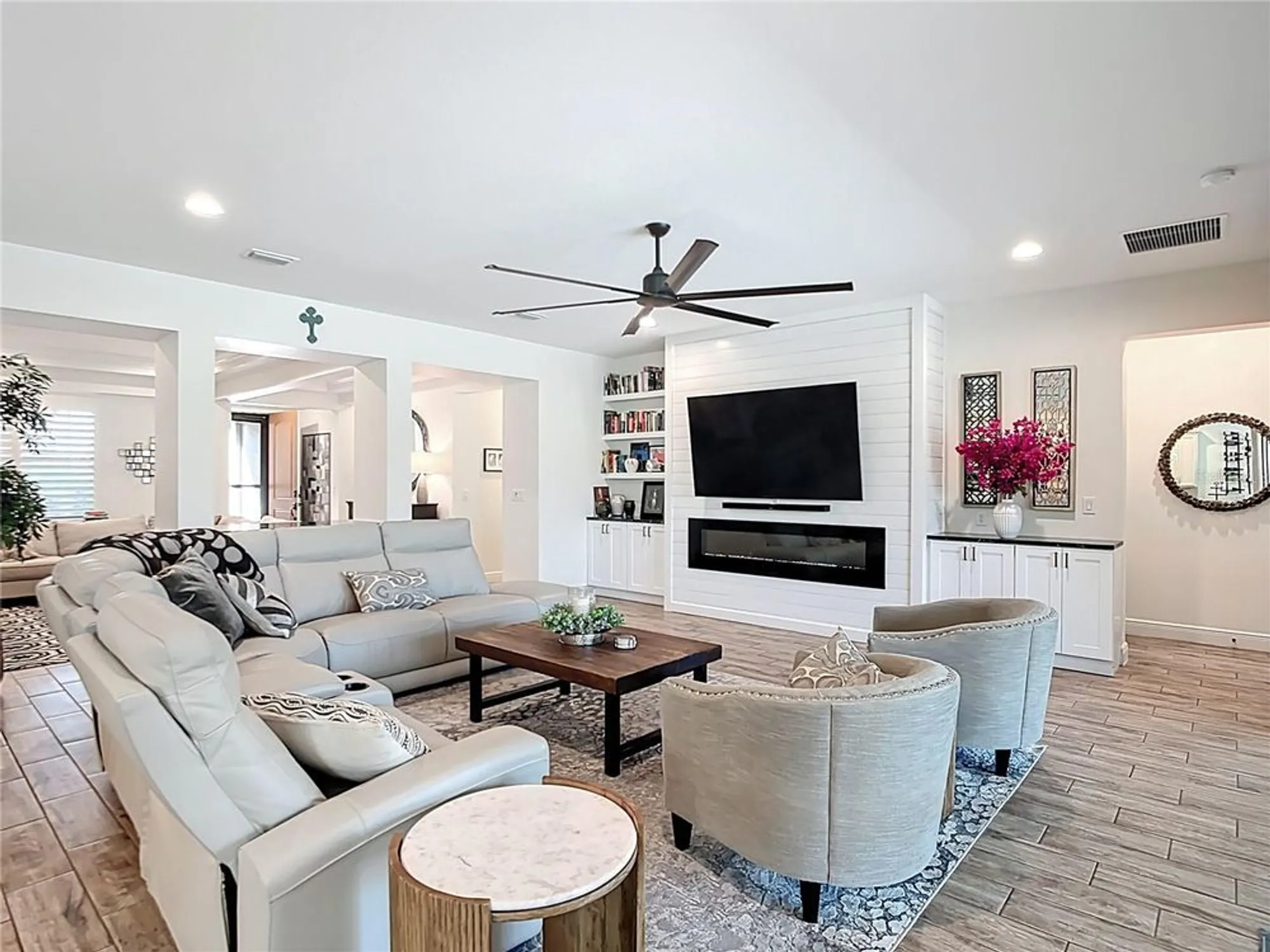 Property Slideshow image 10 of 67 | 11700 tapestry ln, Venice, FL, 34293