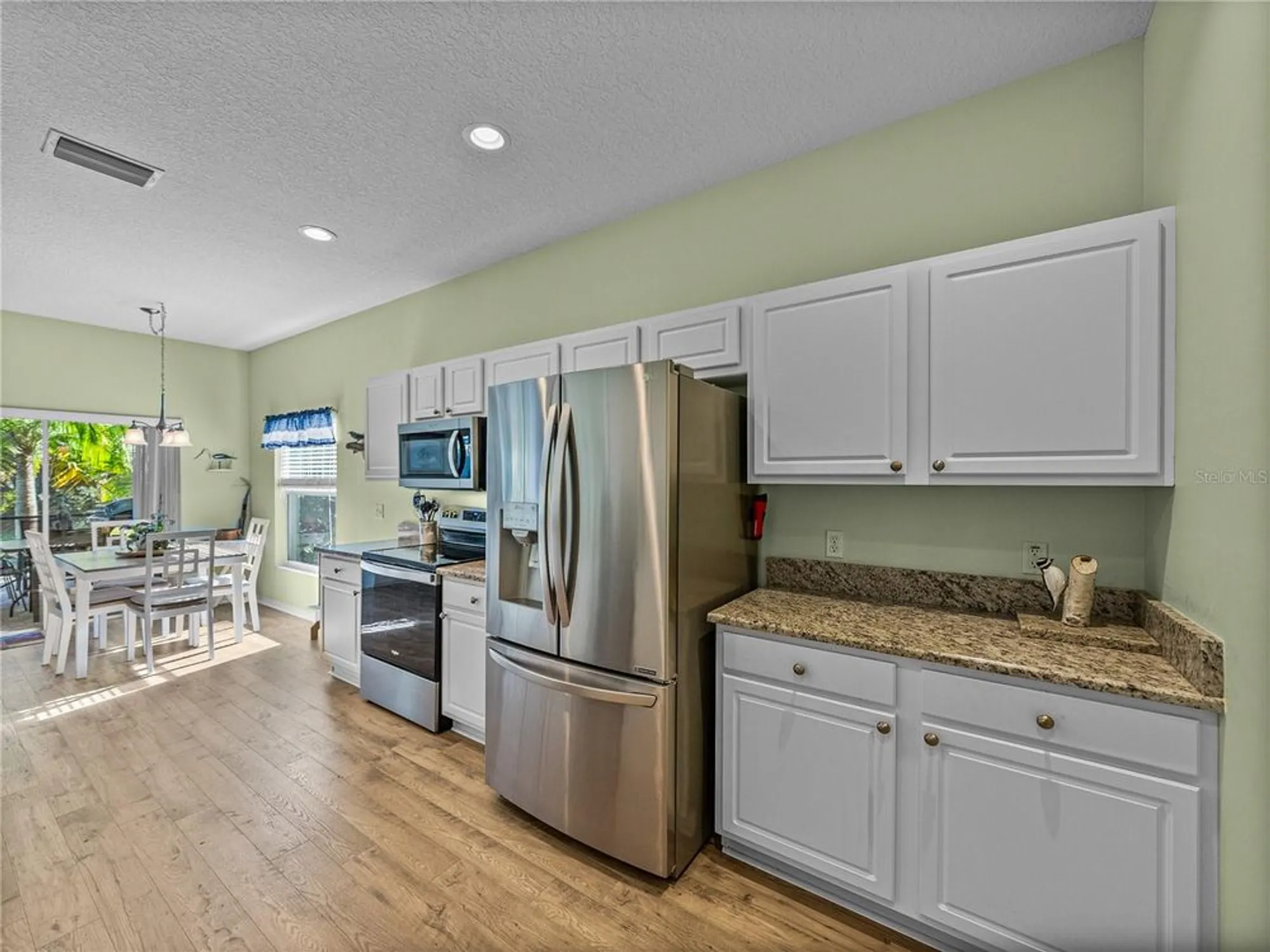 Property Slideshow image 27 of 100 | 4184 aberdeen ln, Lake Wales, FL, 33859
