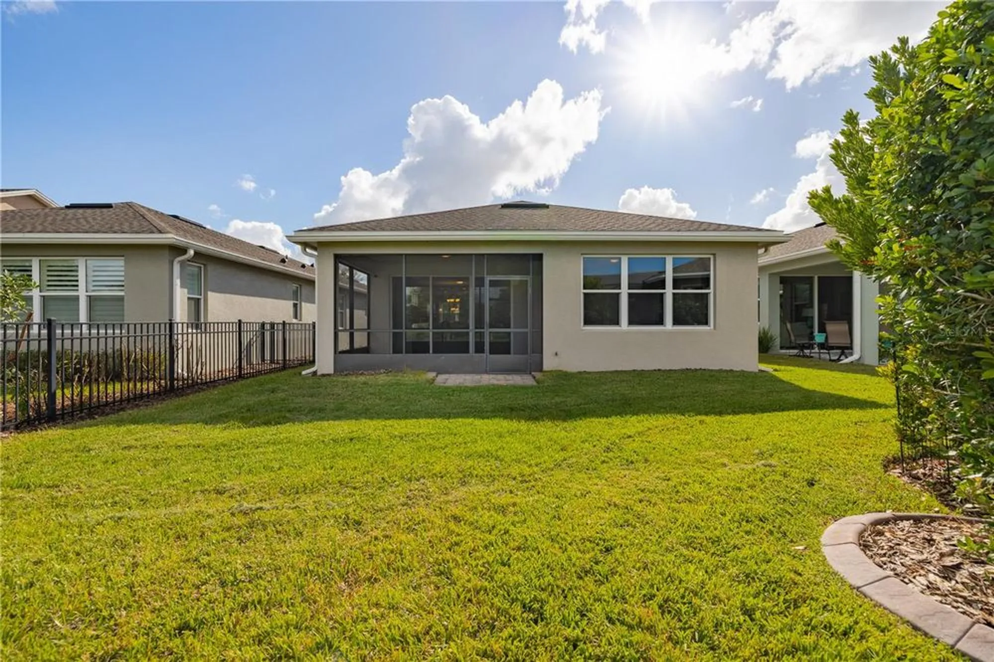 Property Slideshow image 25 of 32 | 1547 lambrook dr, Deland, FL, 32724