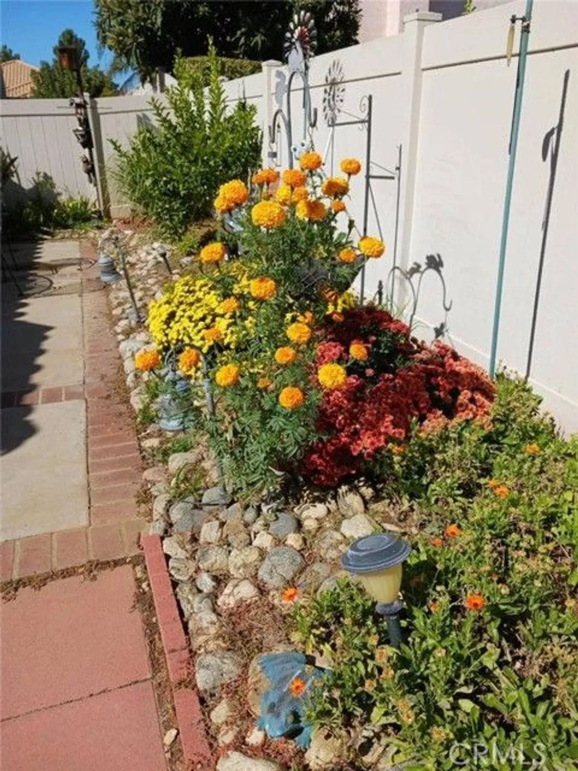 Property Slideshow image 12 of 14 | 6353 colonial ave, Banning, CA, 92220