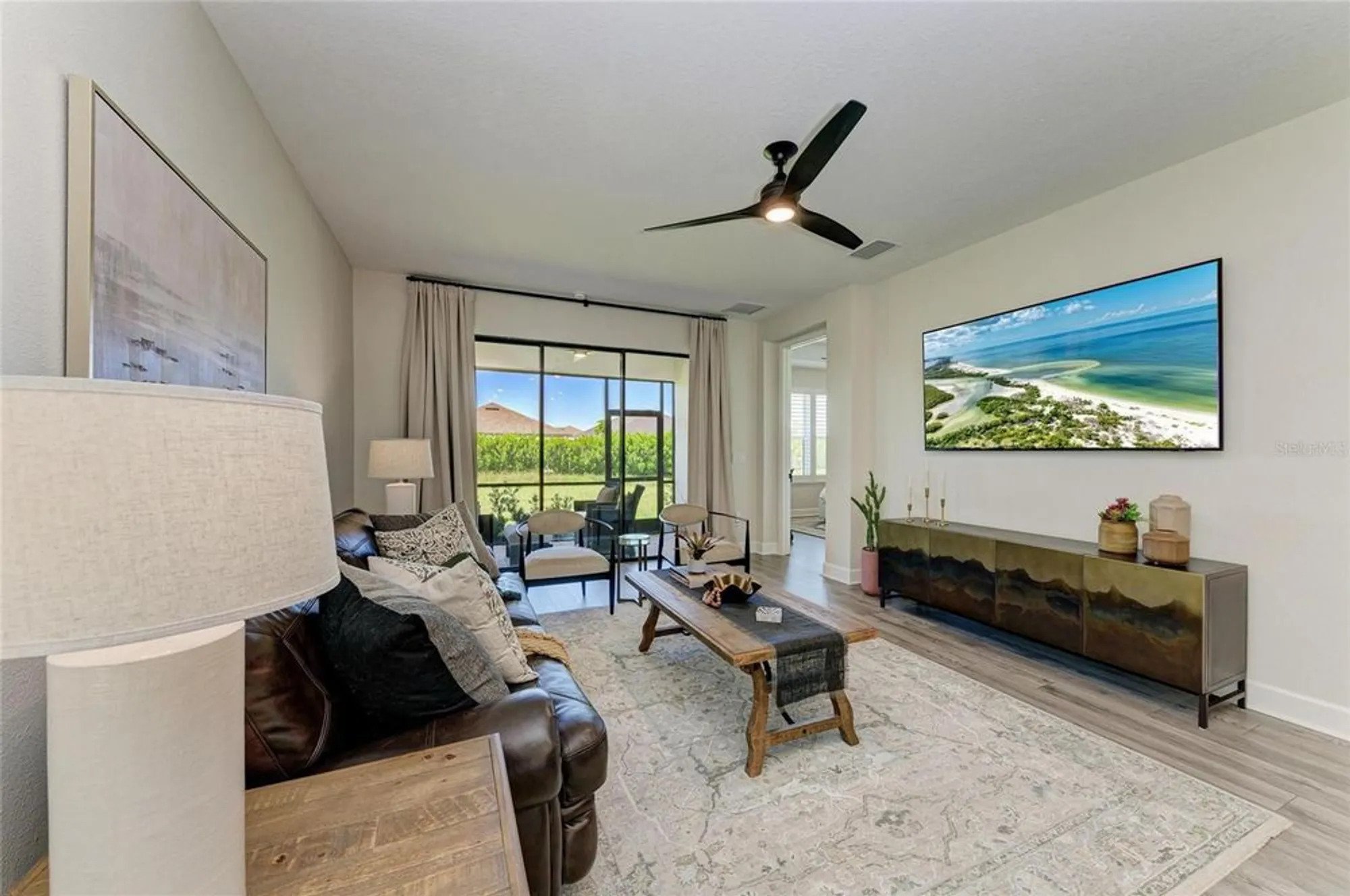Property Slideshow image 16 of 53 | 16225 paynes mill dr, Bradenton, FL, 34211