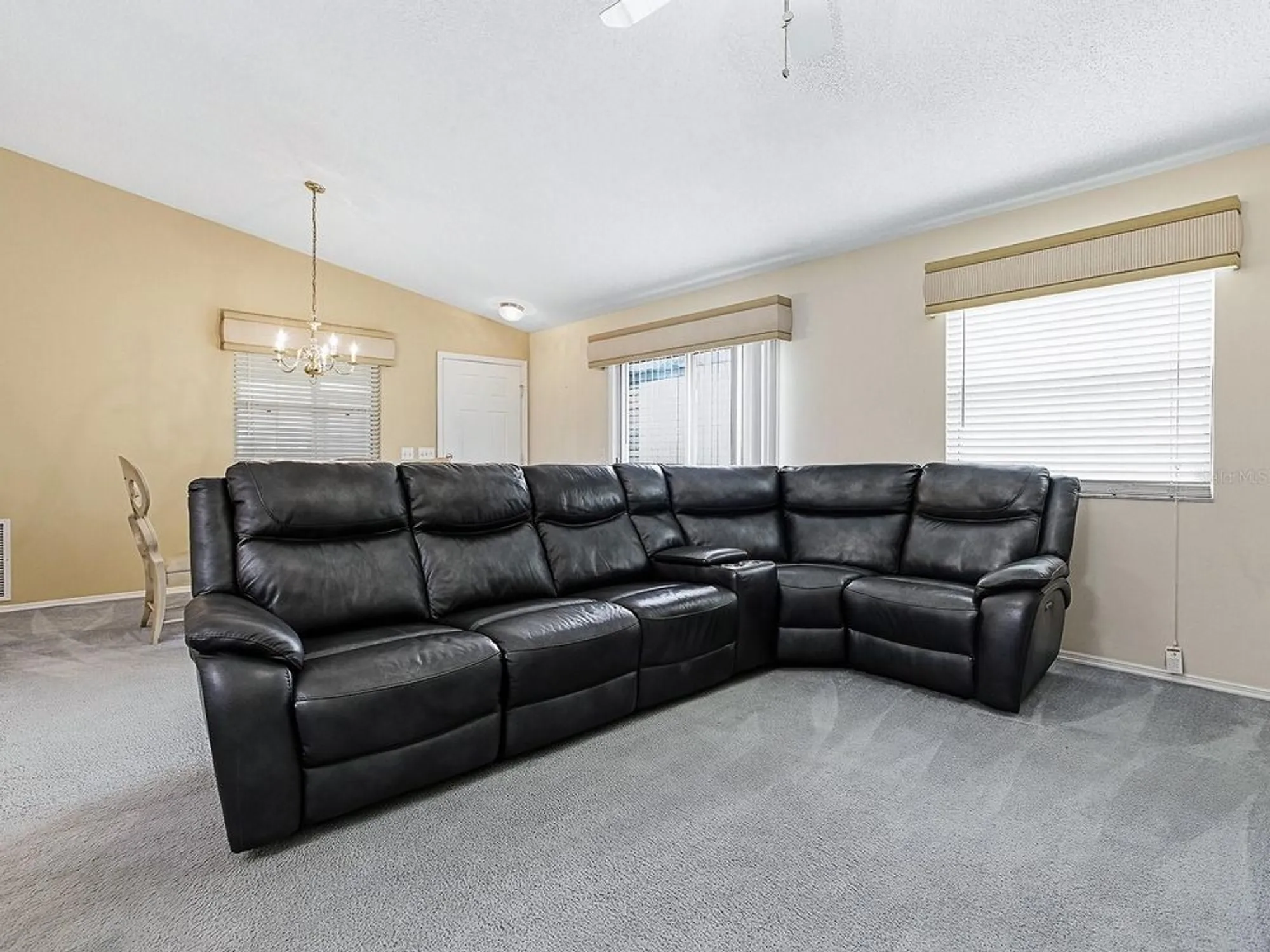 Property Slideshow image 4 of 43 | 16978 se 94th sunnybrook cir, The Villages, FL, 32162