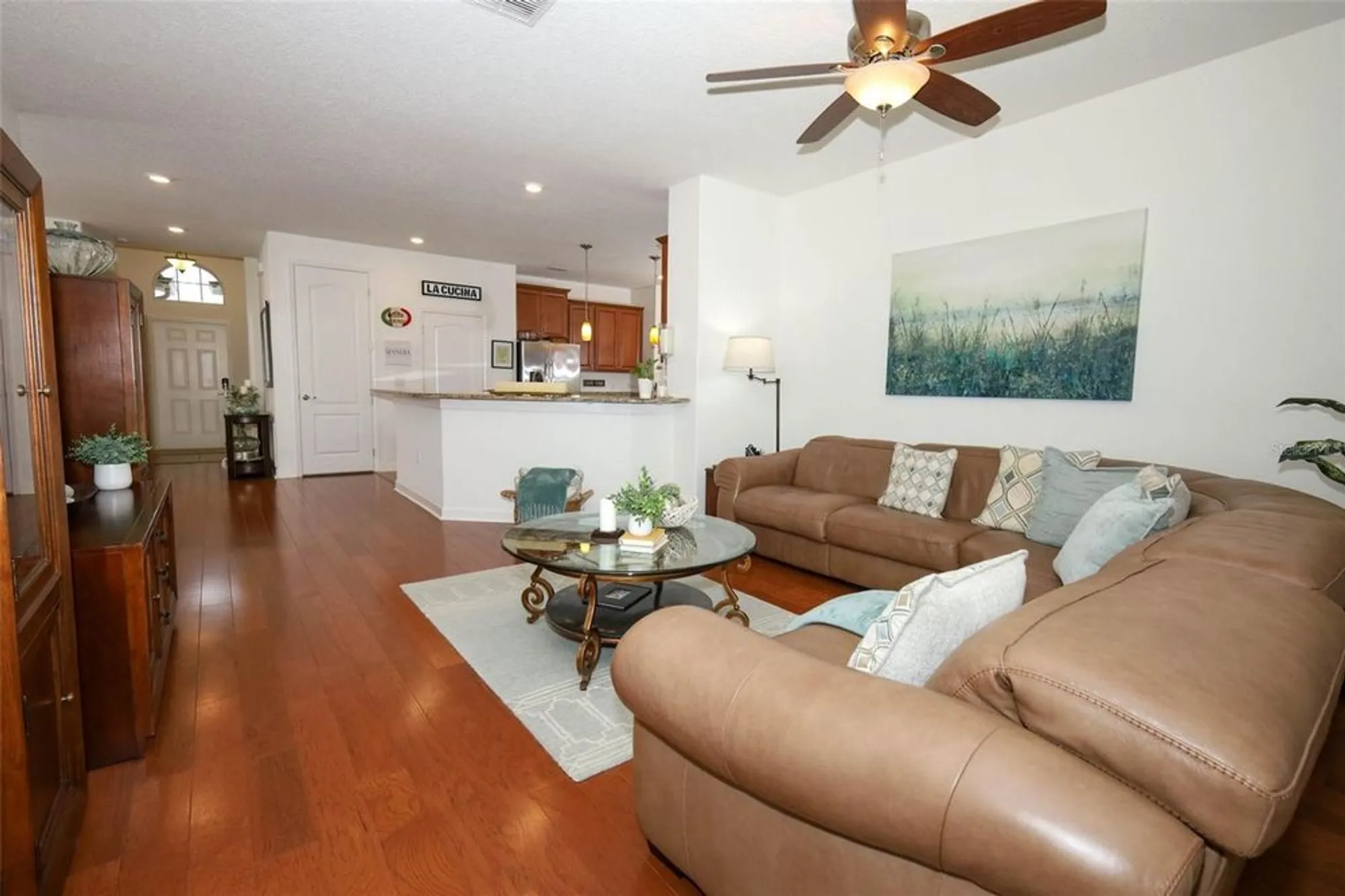Property Slideshow image 21 of 55 | 3574 la jolla dr, Clermont, FL, 34711