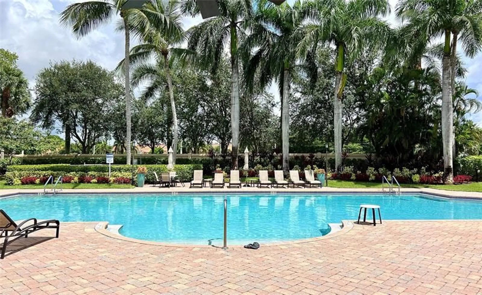 Property Slideshow image 42 of 61 | 7200 veneto dr, Boynton Beach, FL, 33437