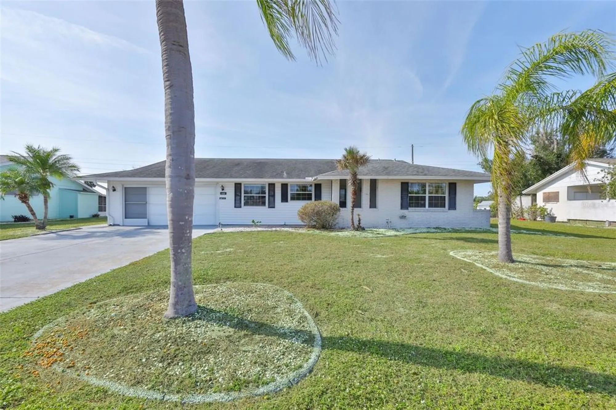 Property Slideshow image 6 of 63 | 1502 desert hills dr, Sun City Center, FL, 33573