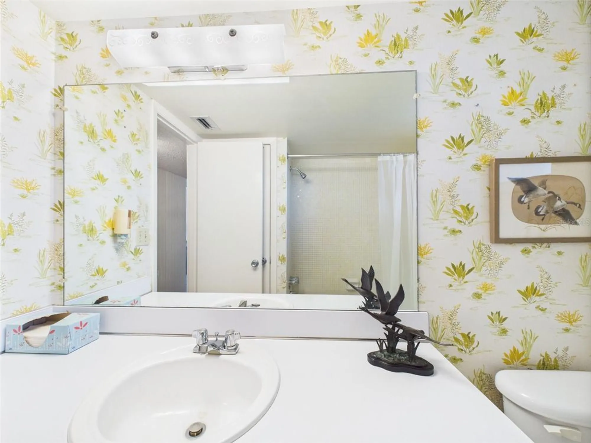 Property Slideshow image 22 of 65 | 700 mirror ter 702, Winter Haven, FL, 33881