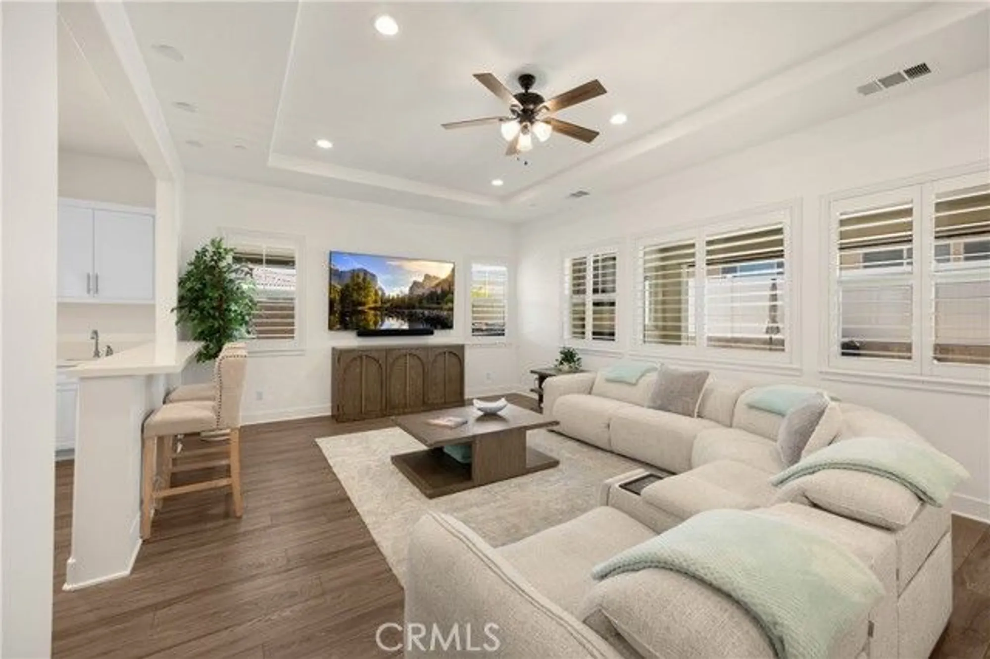 Property Slideshow image 19 of 68 | 11638 oakton way, Corona, CA, 92883