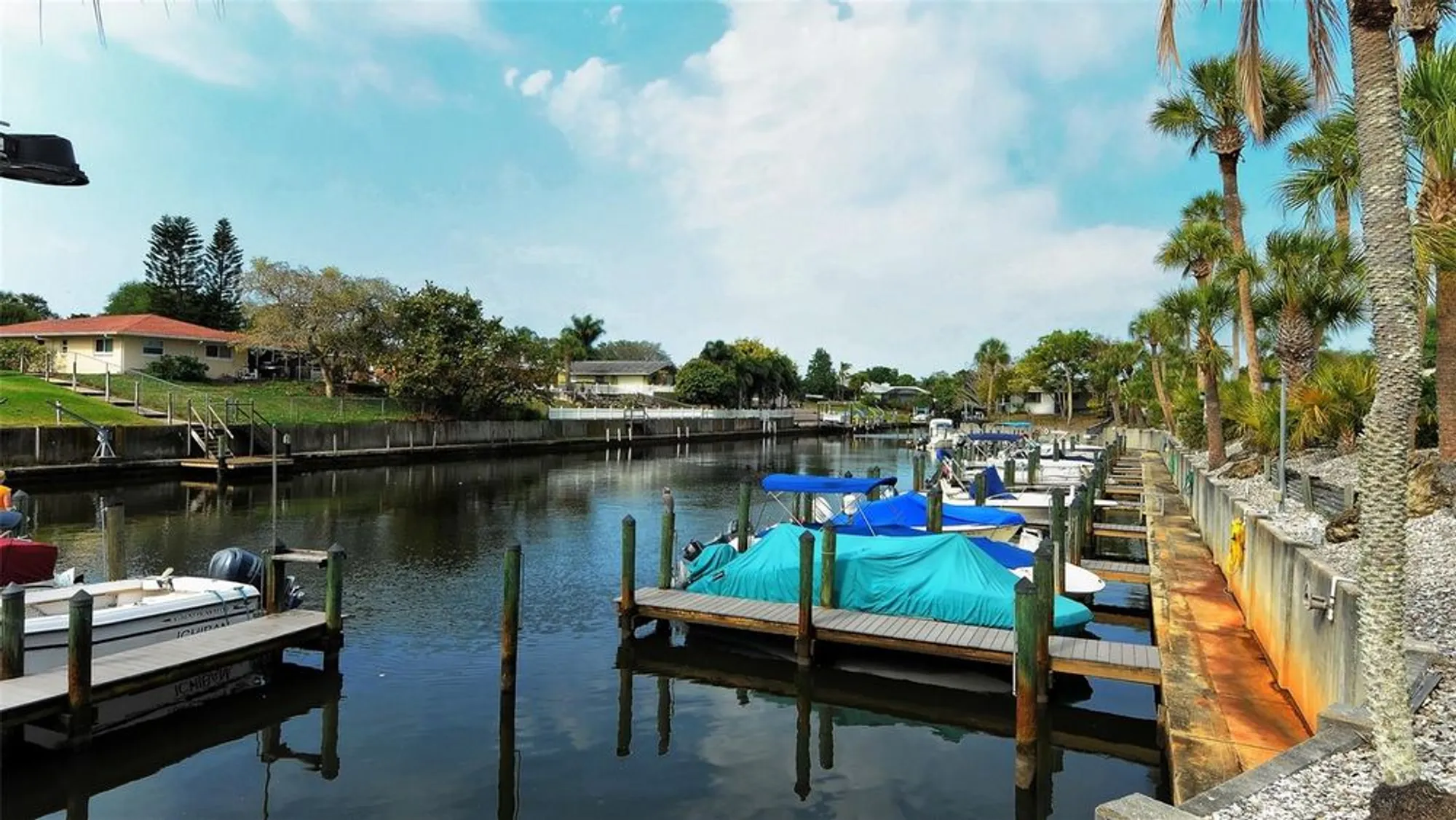 Property Slideshow image 79 of 86 | 2016 riverbluff pkwy v328, Sarasota, FL, 34231