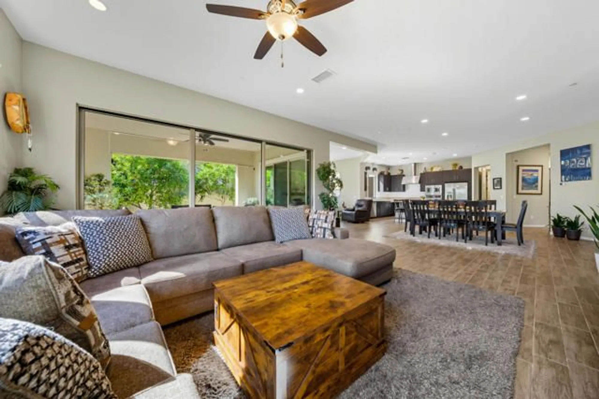 Property Slideshow image 16 of 67 | 82595 ladder canyon dr, Indio, CA, 92201