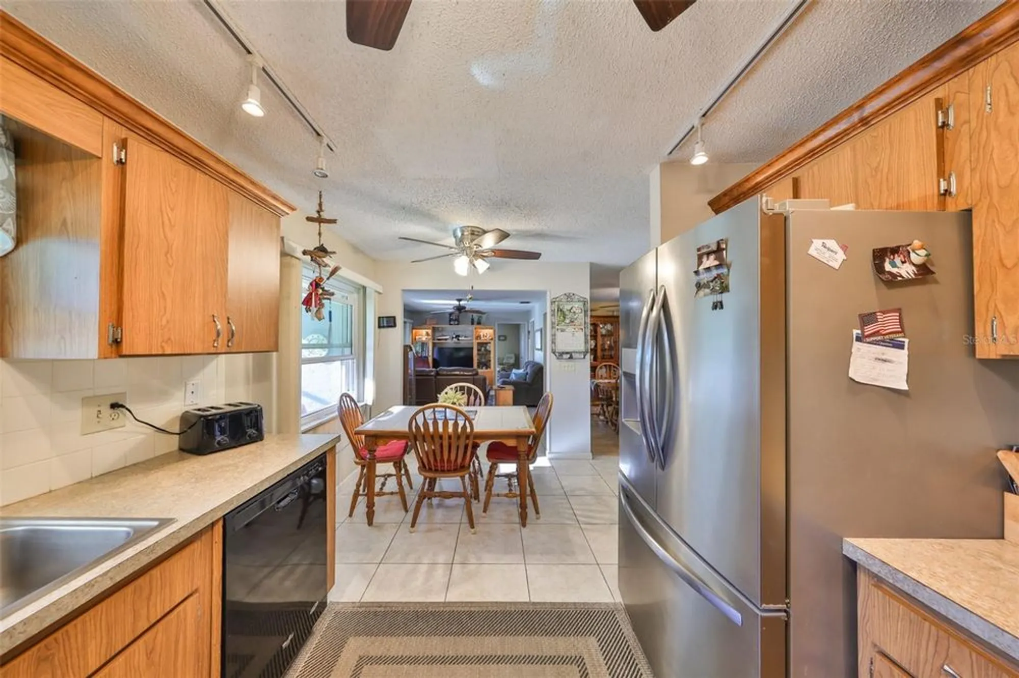 Property Slideshow image 26 of 53 | 672 allegheny dr, Sun City Center, FL, 33573