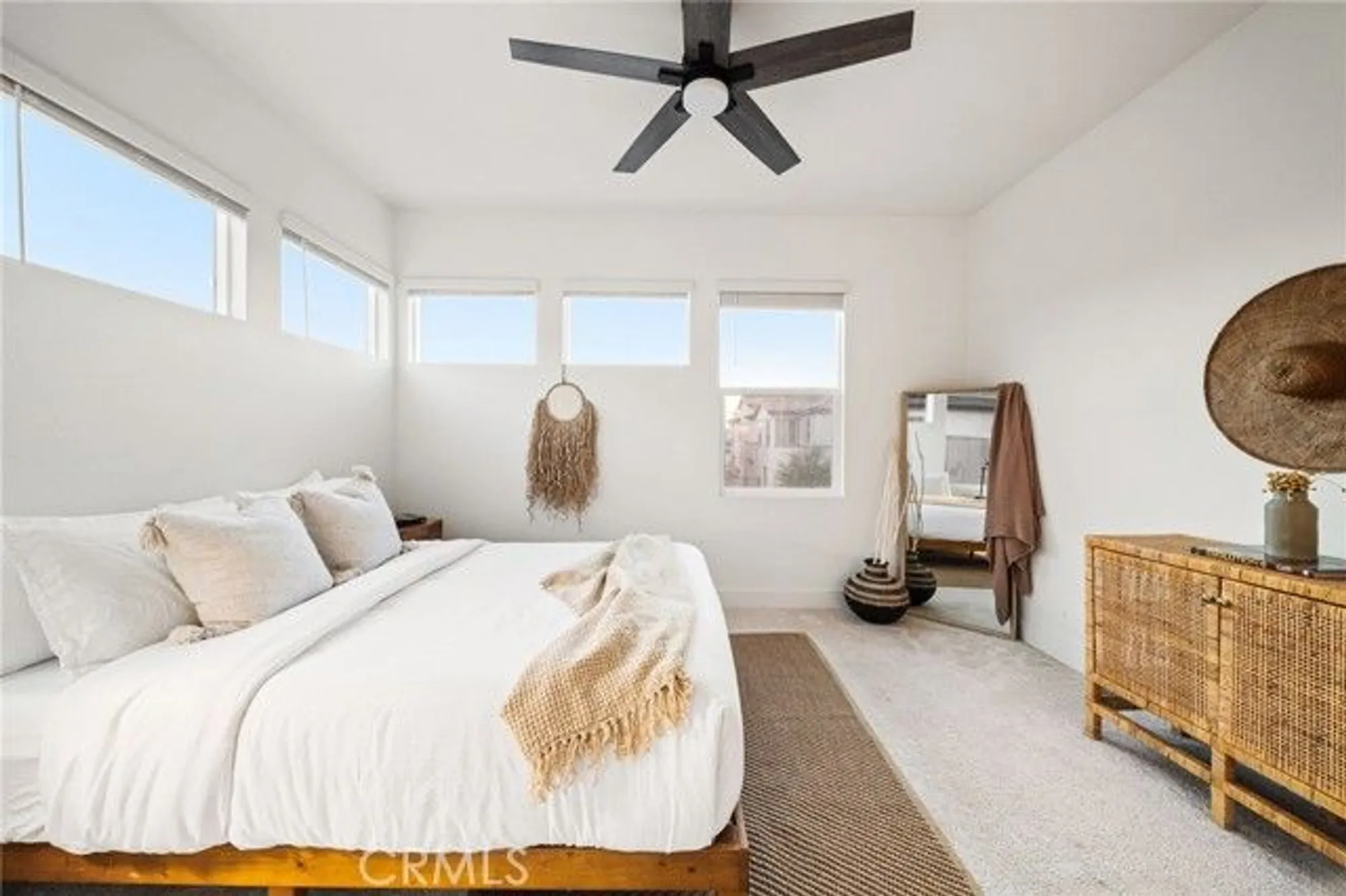 Property Slideshow image 23 of 30 | 43092 armonia ct, Indio, CA, 92203