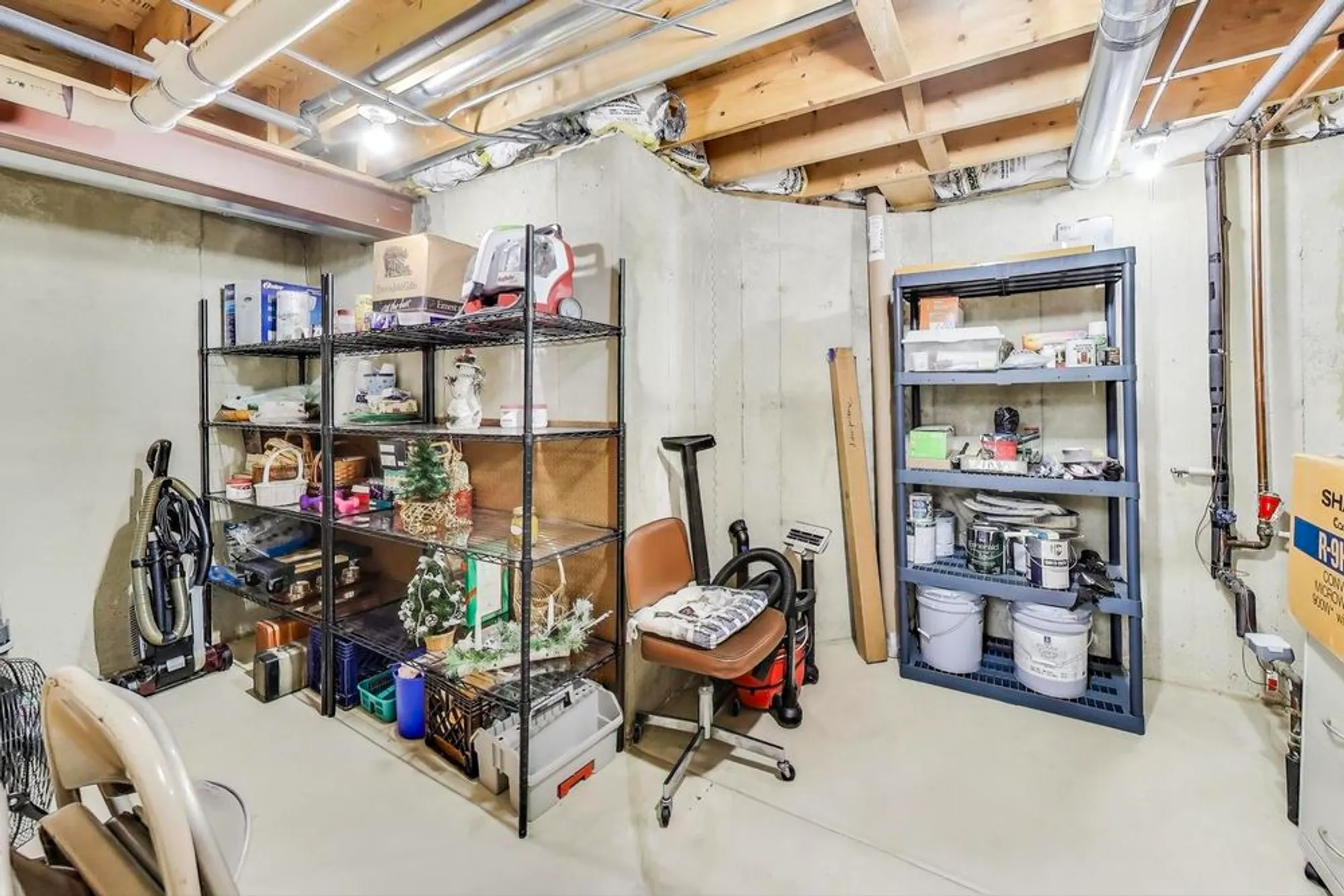 Property Slideshow image 33 of 44 | 13453 tall pines ln, Plainfield, IL, 60544