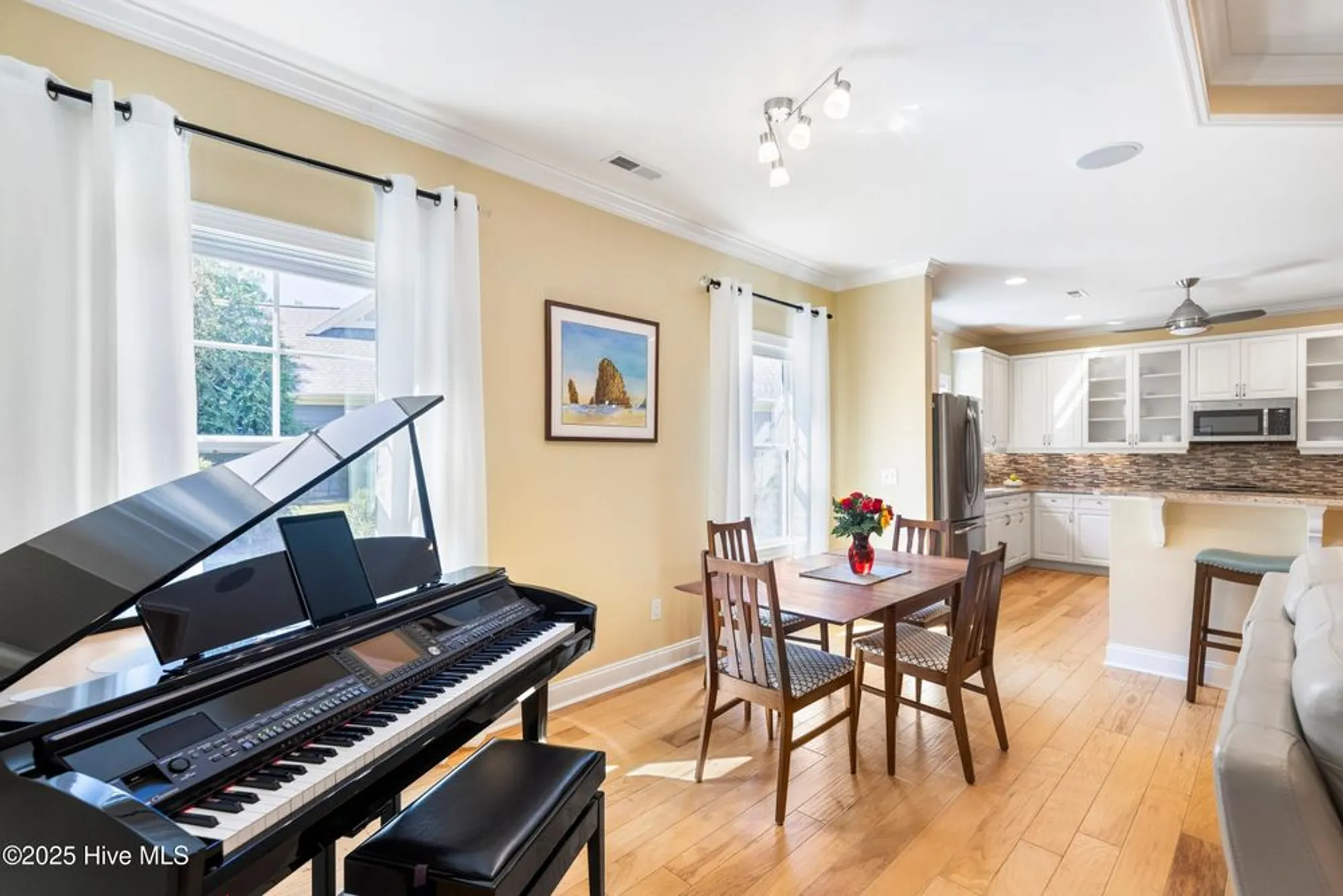 Property Slideshow image 10 of 47 | 2162 forest view cir, Leland, NC, 28451